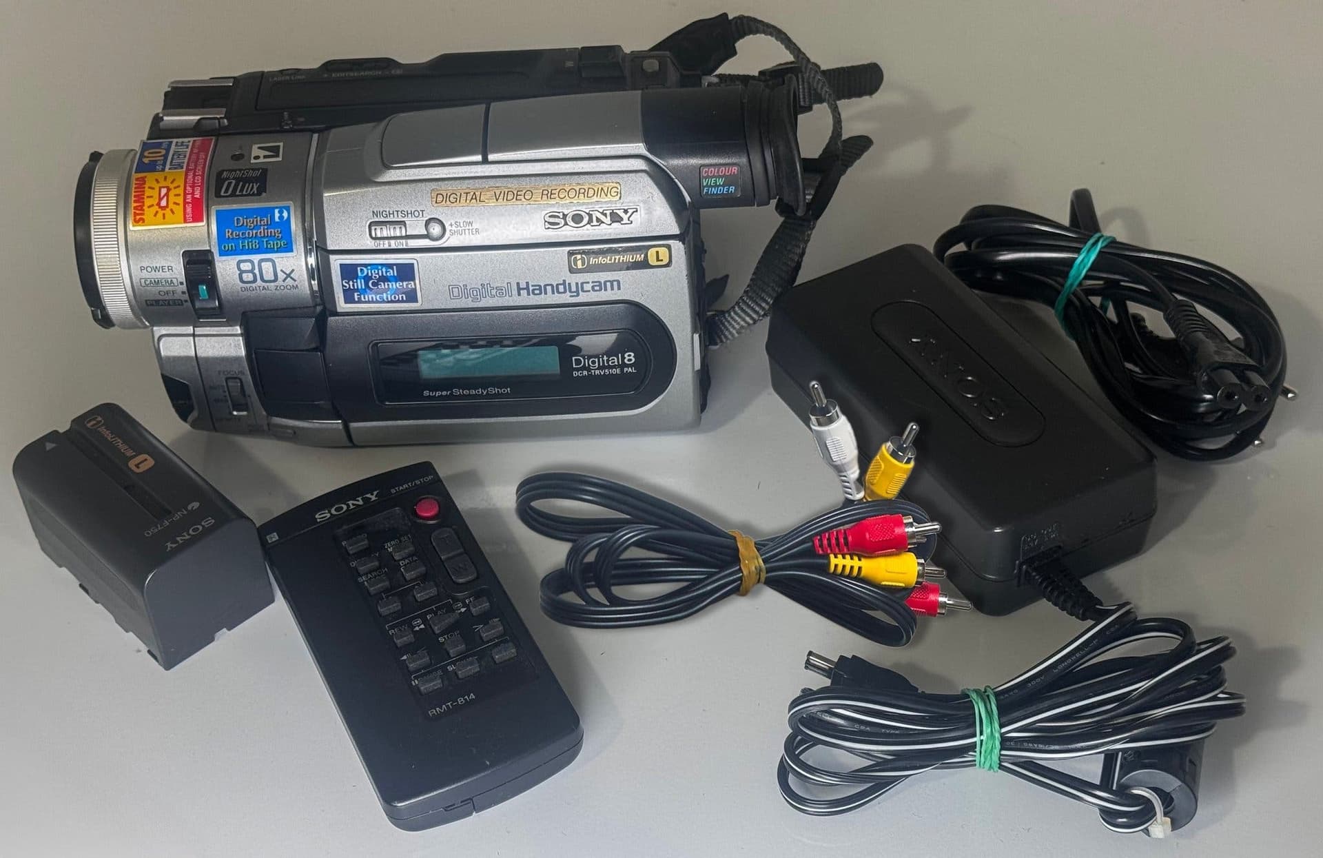 Sony DCR-TRV510E Digital8, Hi8, Video8 - 8mm