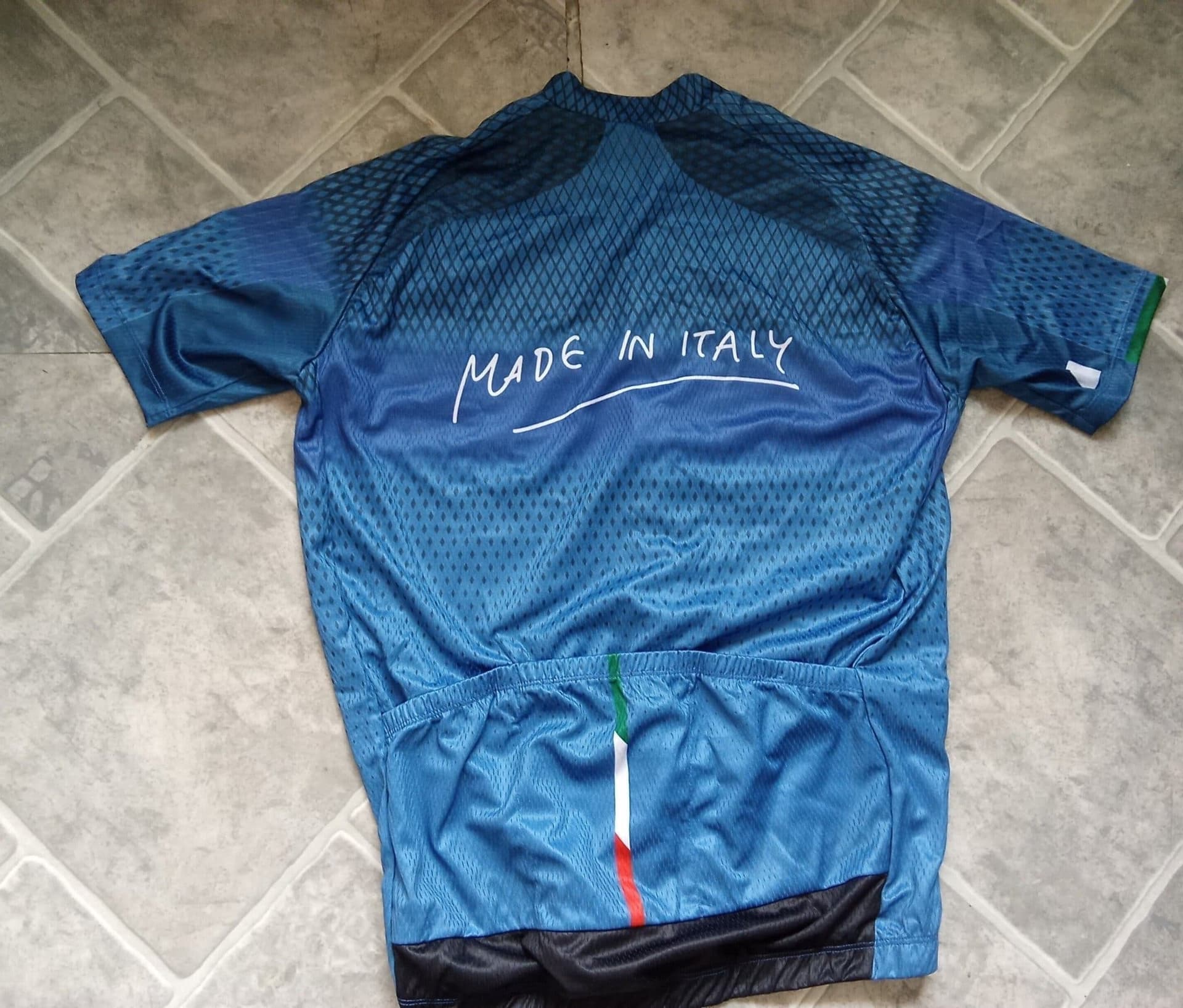 NY CYKEL TRÖJA L