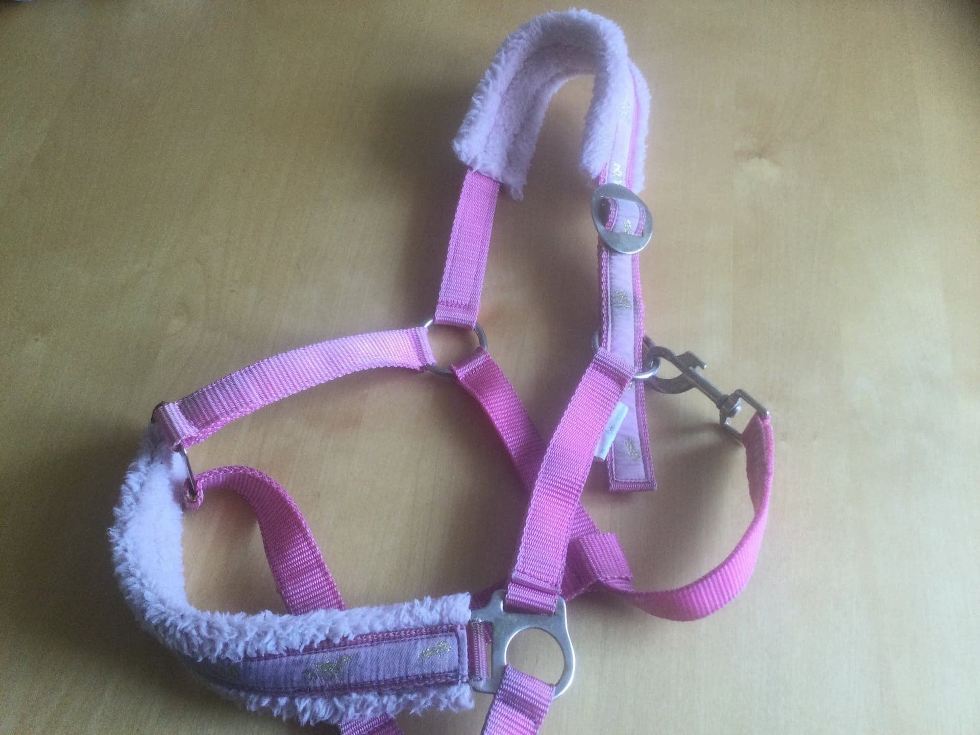 Grimma med ludd, rosa, storlek Cob