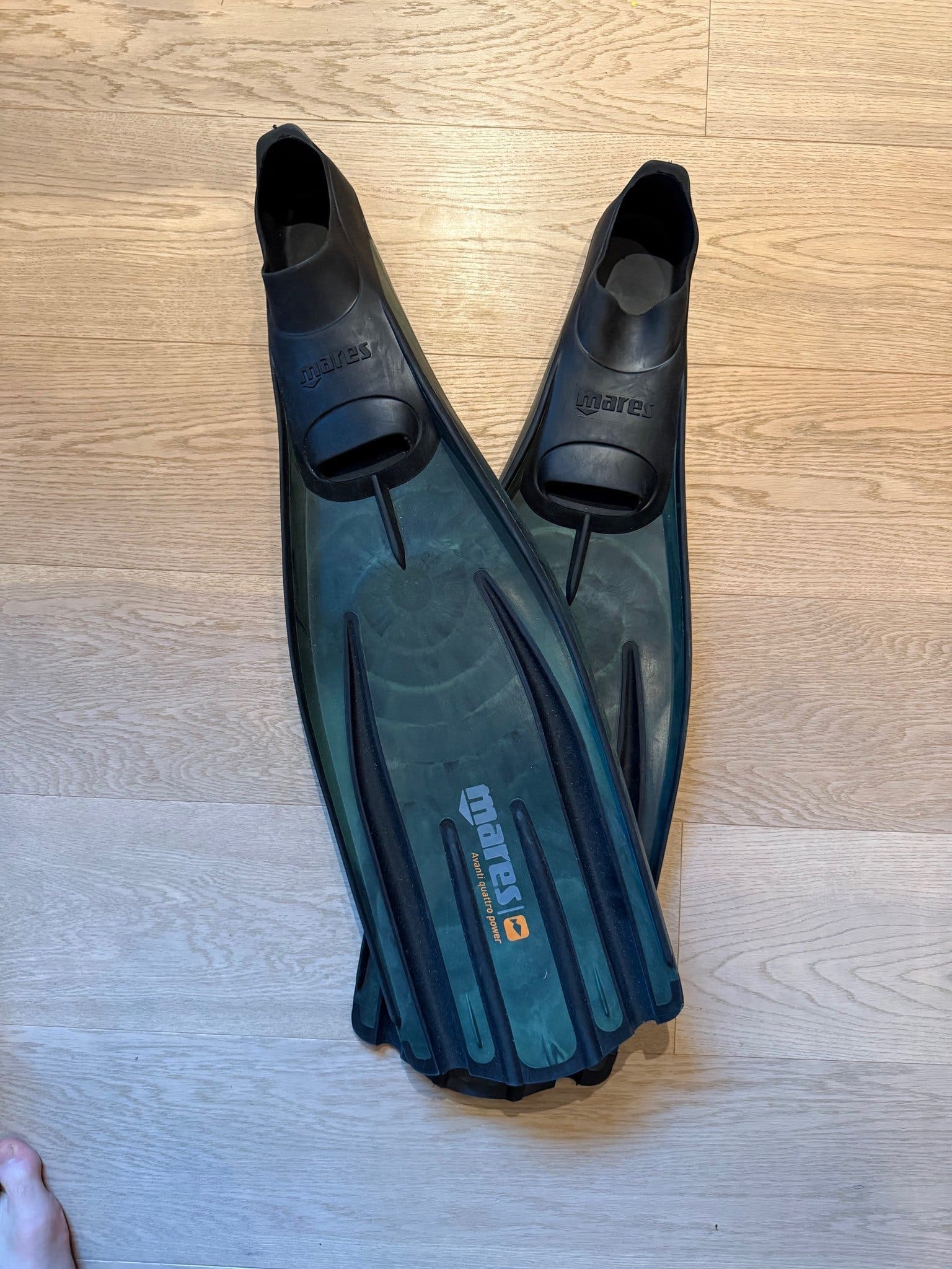 Mares fenor i storlek 42-43