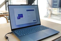 Lenovo Yoga Pro 9 Aura Edition 16"
