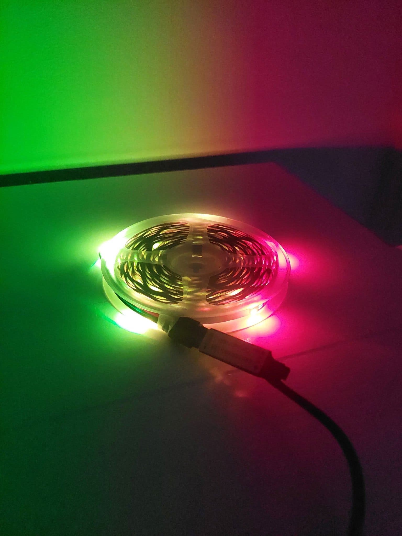 LED-list med fjärrkontroll och USB-anslutning