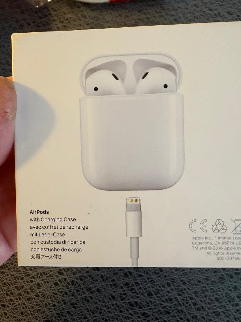 Apple AirPods