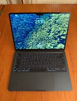 MacBook Air M2