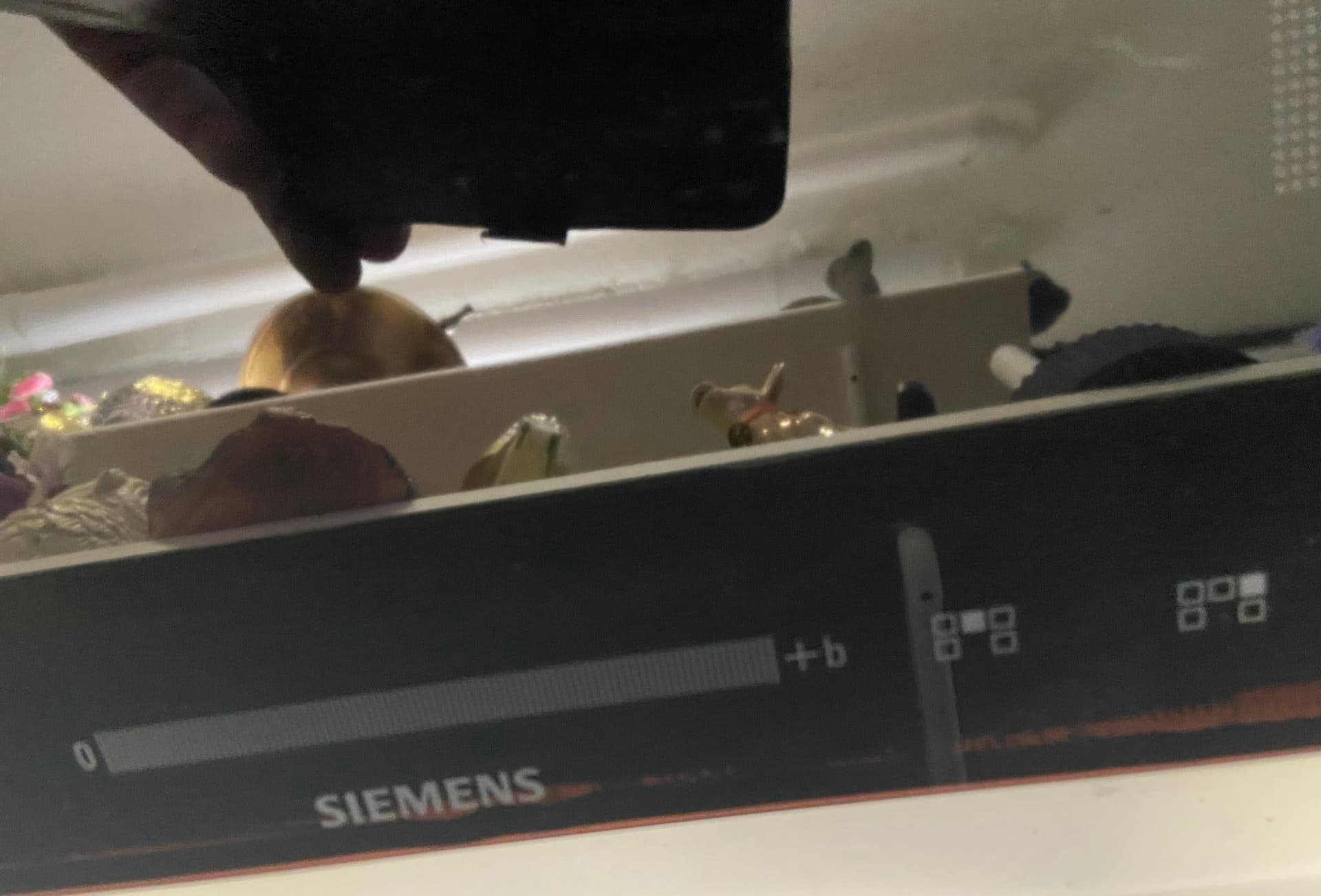 (011) Siemens Induktionshäll EH875MP17E-oanvänt i original förpackning