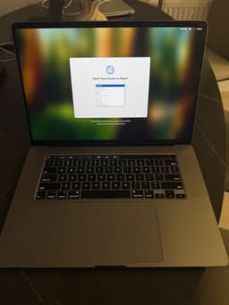 MacBook Pro 16 tum