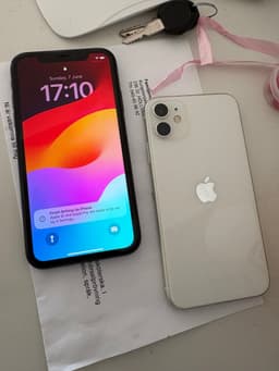 iPhone 11 Vit
