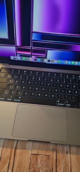 MacBook Pro 14-tum M2 Pro 16GB RAM