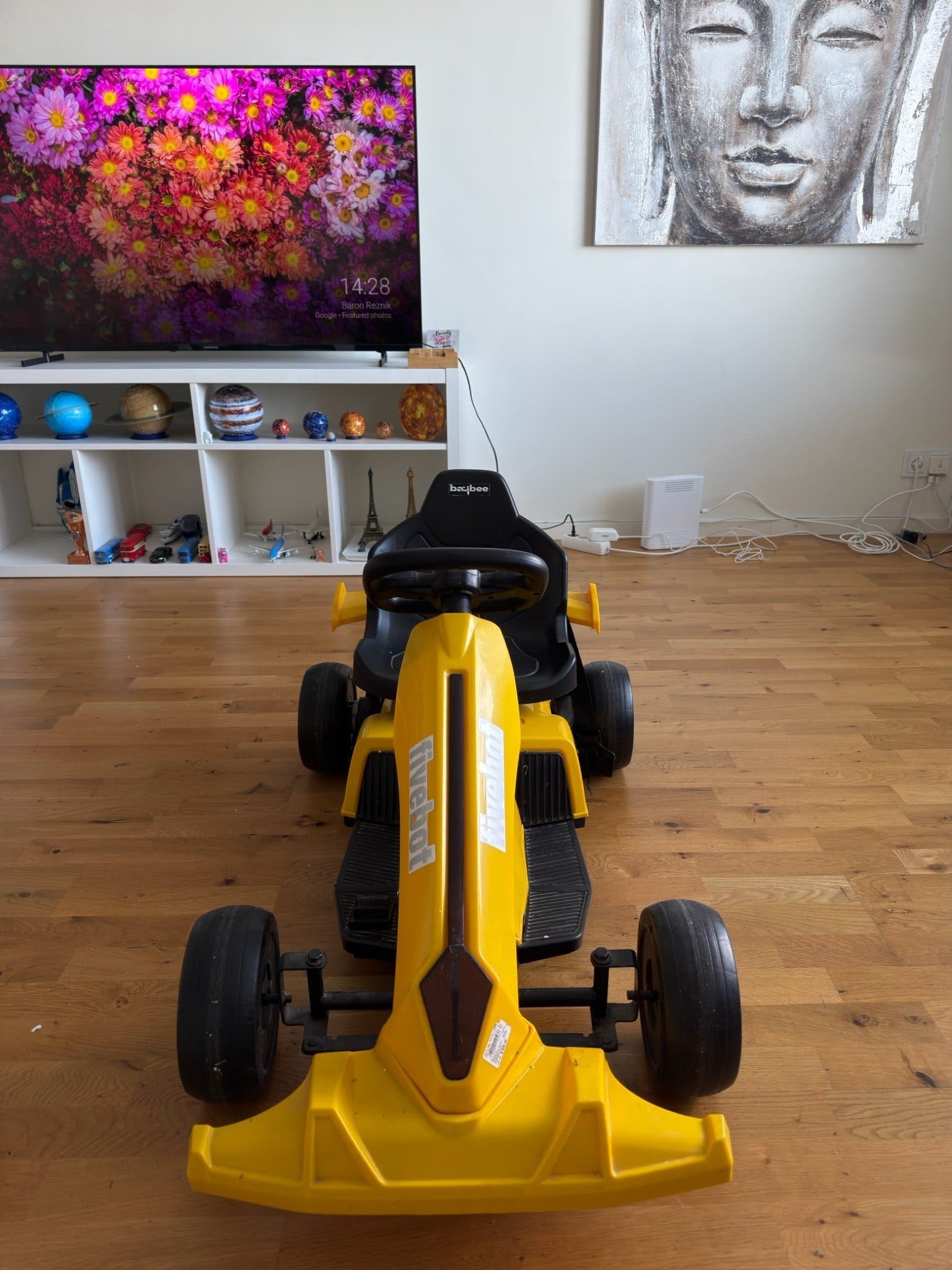 Pick up only? Kid’s Yellow "Fivebot" Electric Ride-On Go-Kart – NEW BATTERY