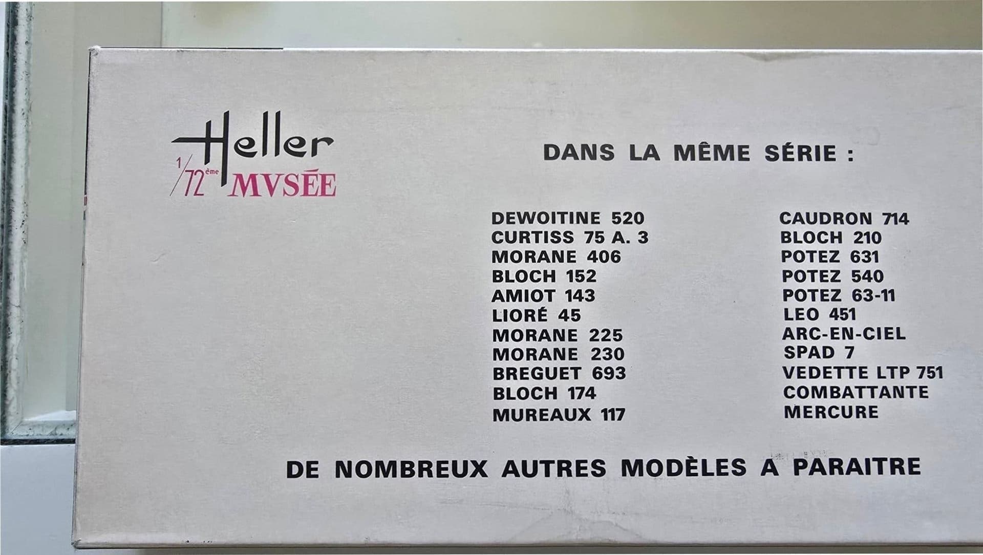 Heller Dewoitine 520 Modellflygplan obyggt