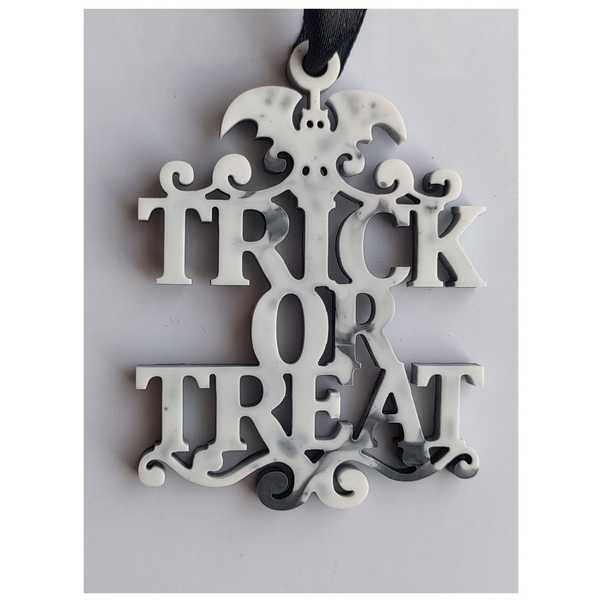 Trick or treat! ~80/fladdermus/halloween/goth/resin~