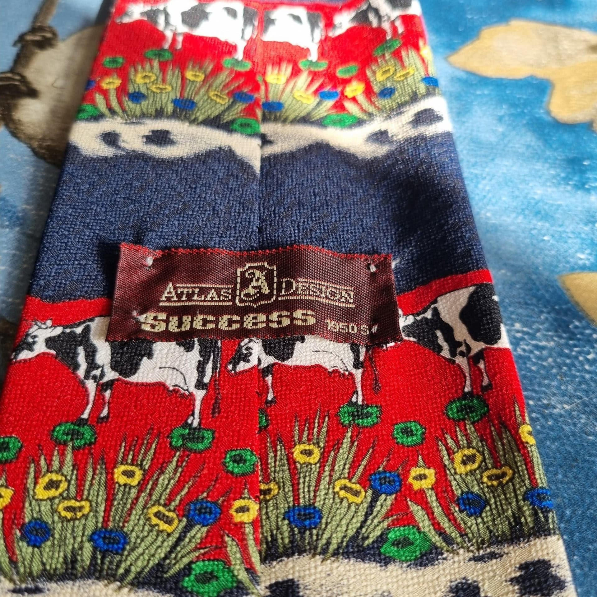 Atlas Design flerfärgad slips