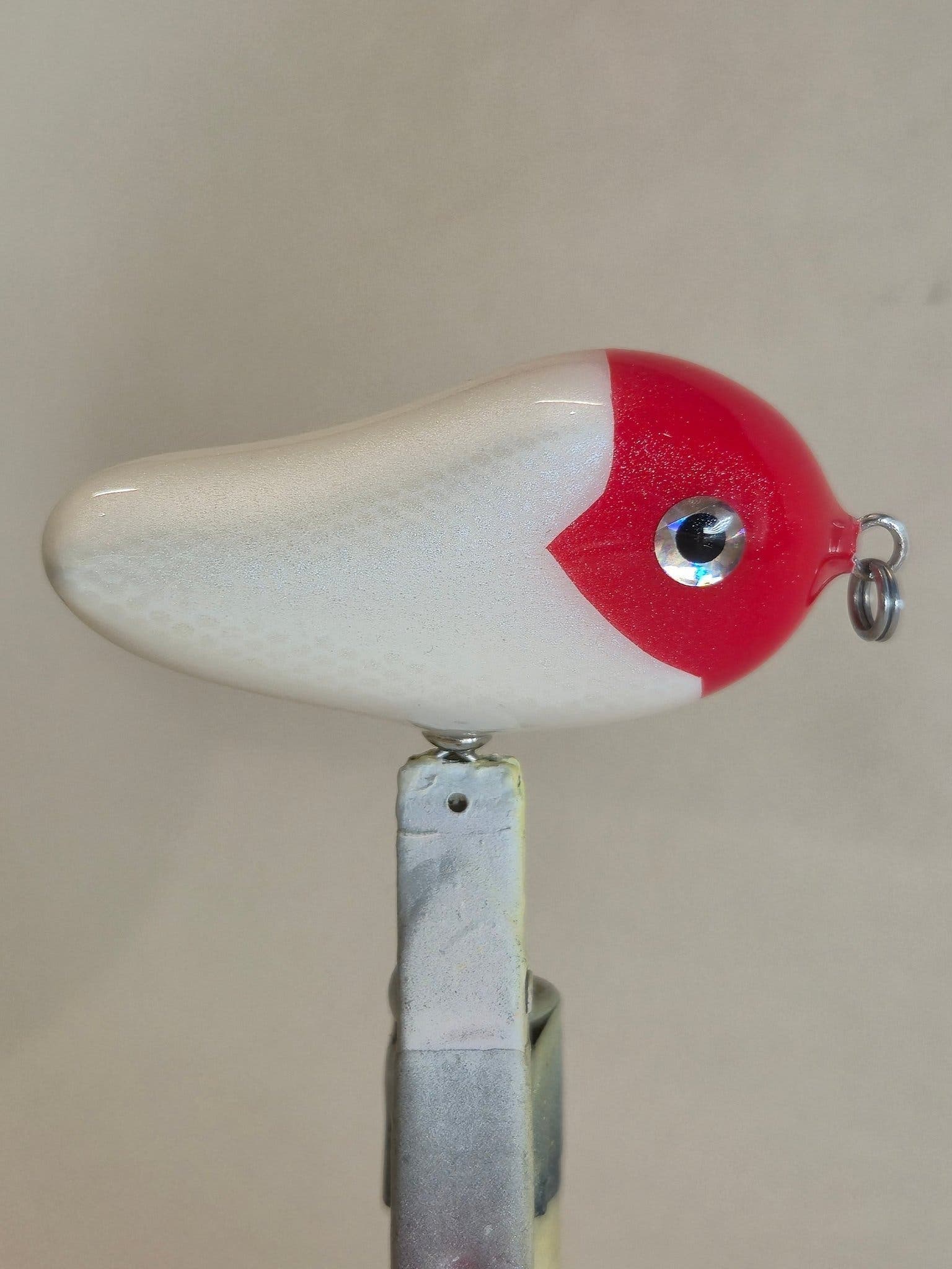 Handgjort Swimbait för Abborre, Nugget träbete. Färgen Röd/vit
