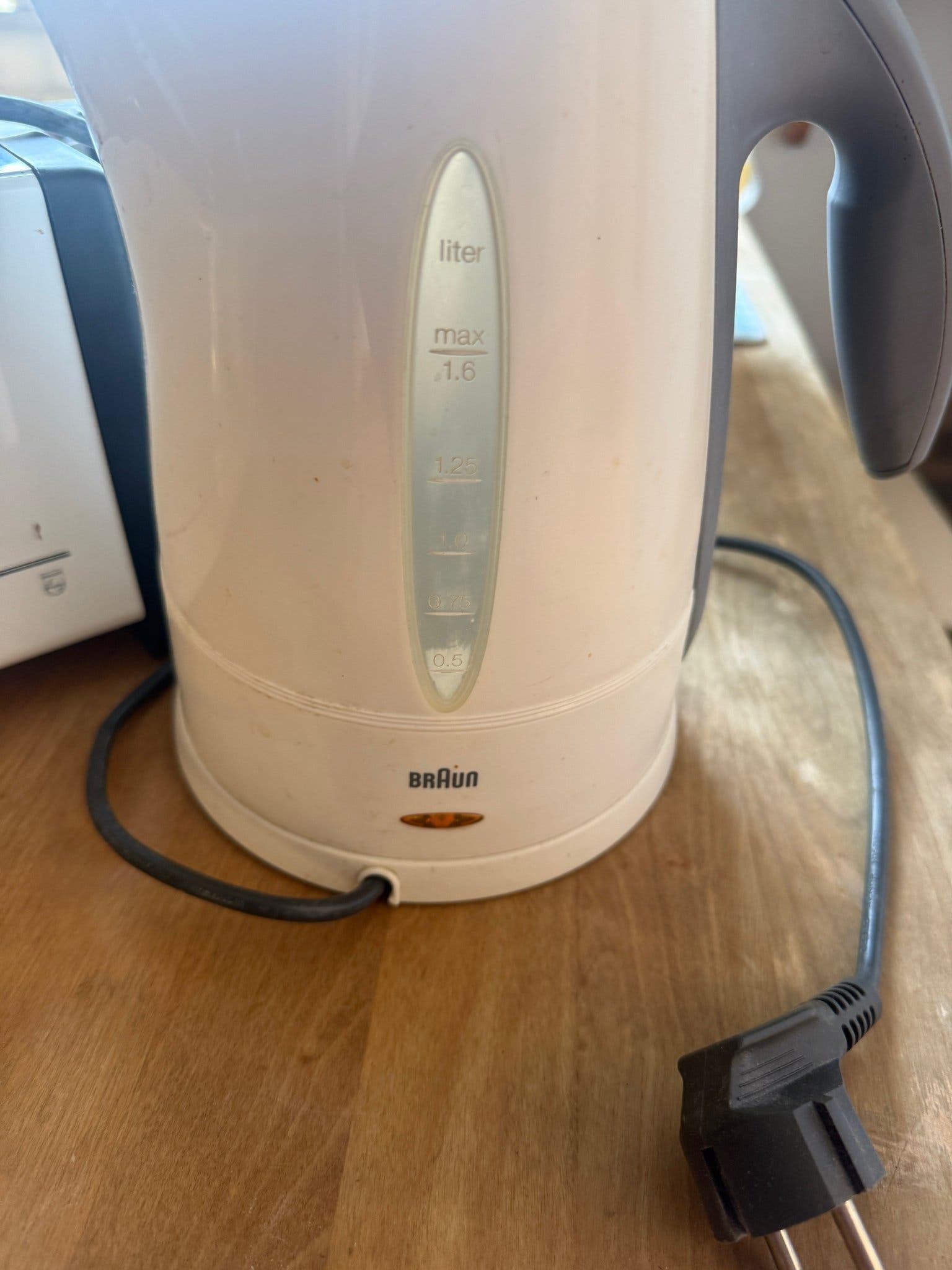 Philips Brödrost och Braun Vattenkokare