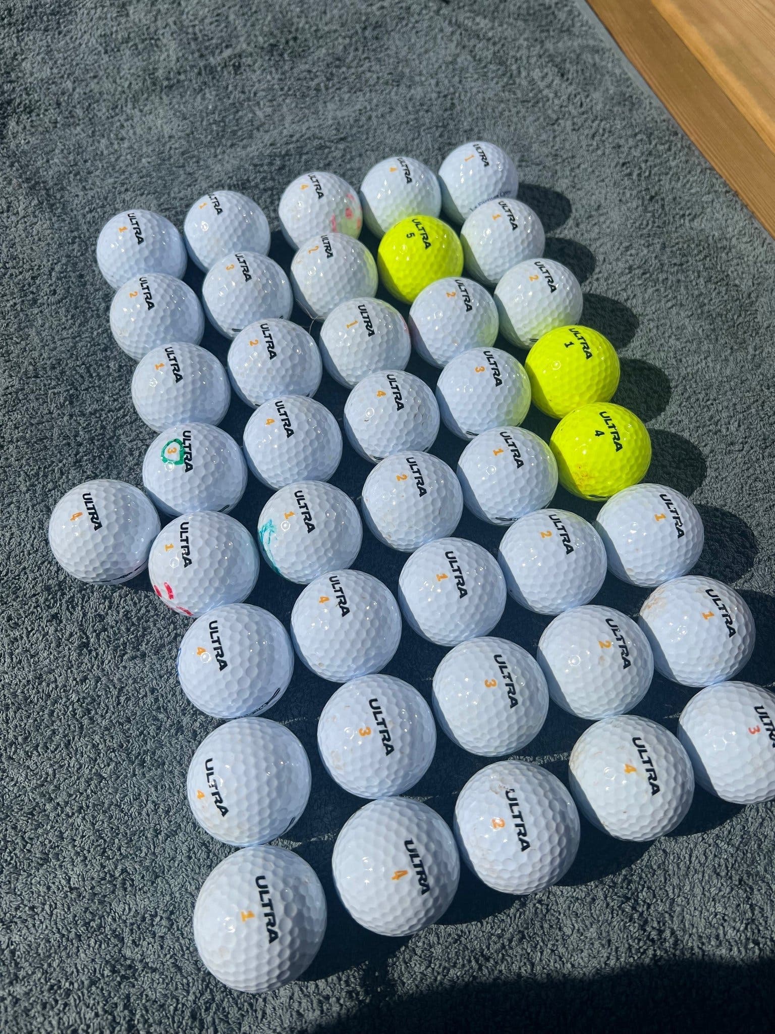 41 st - Wilson Ultra golfbollar, A & B klass