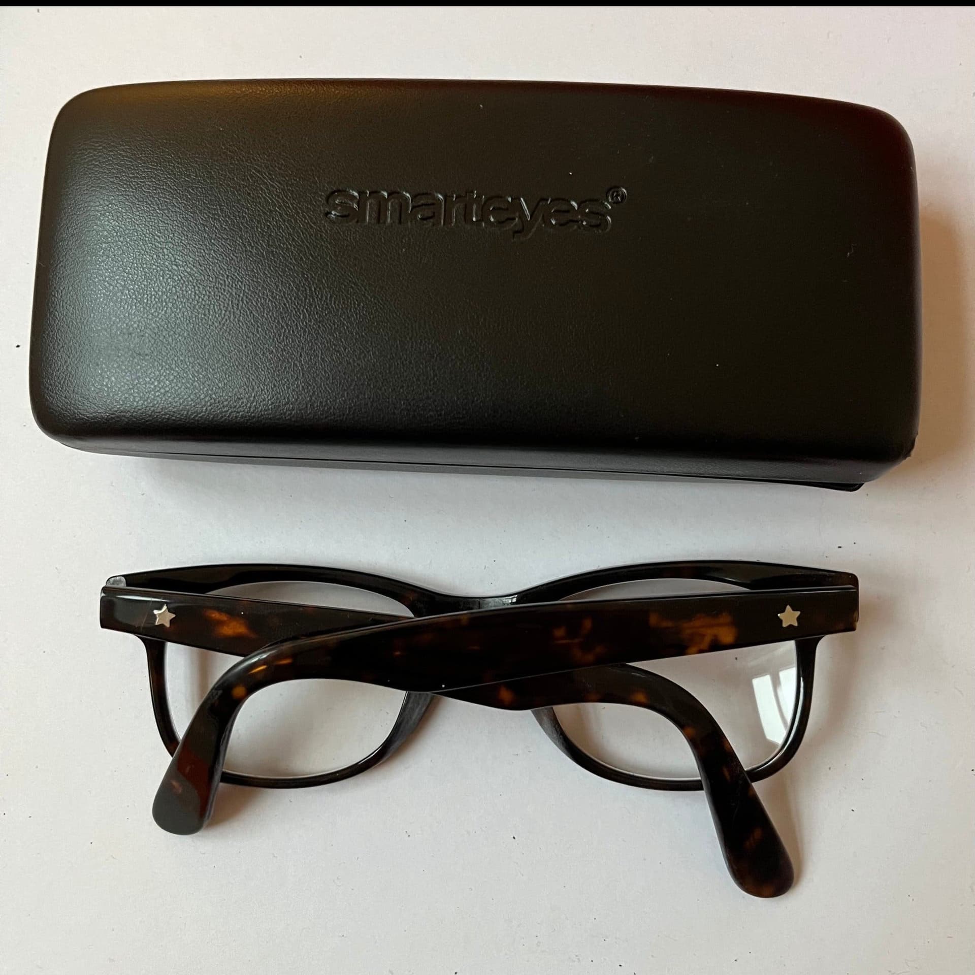 SmartEyes Glasögon med etui