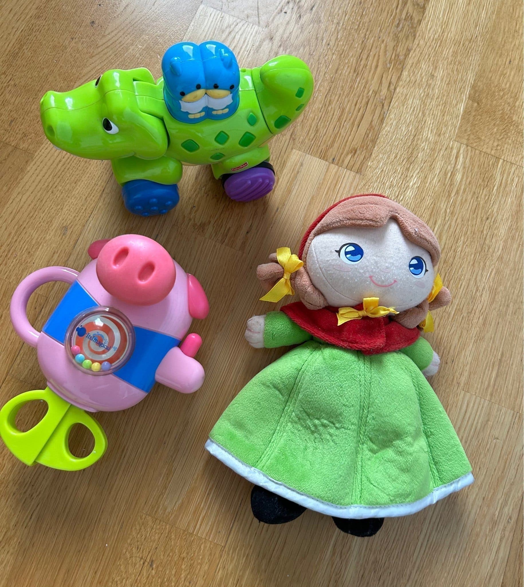 Leksakspaket med tre leksaker