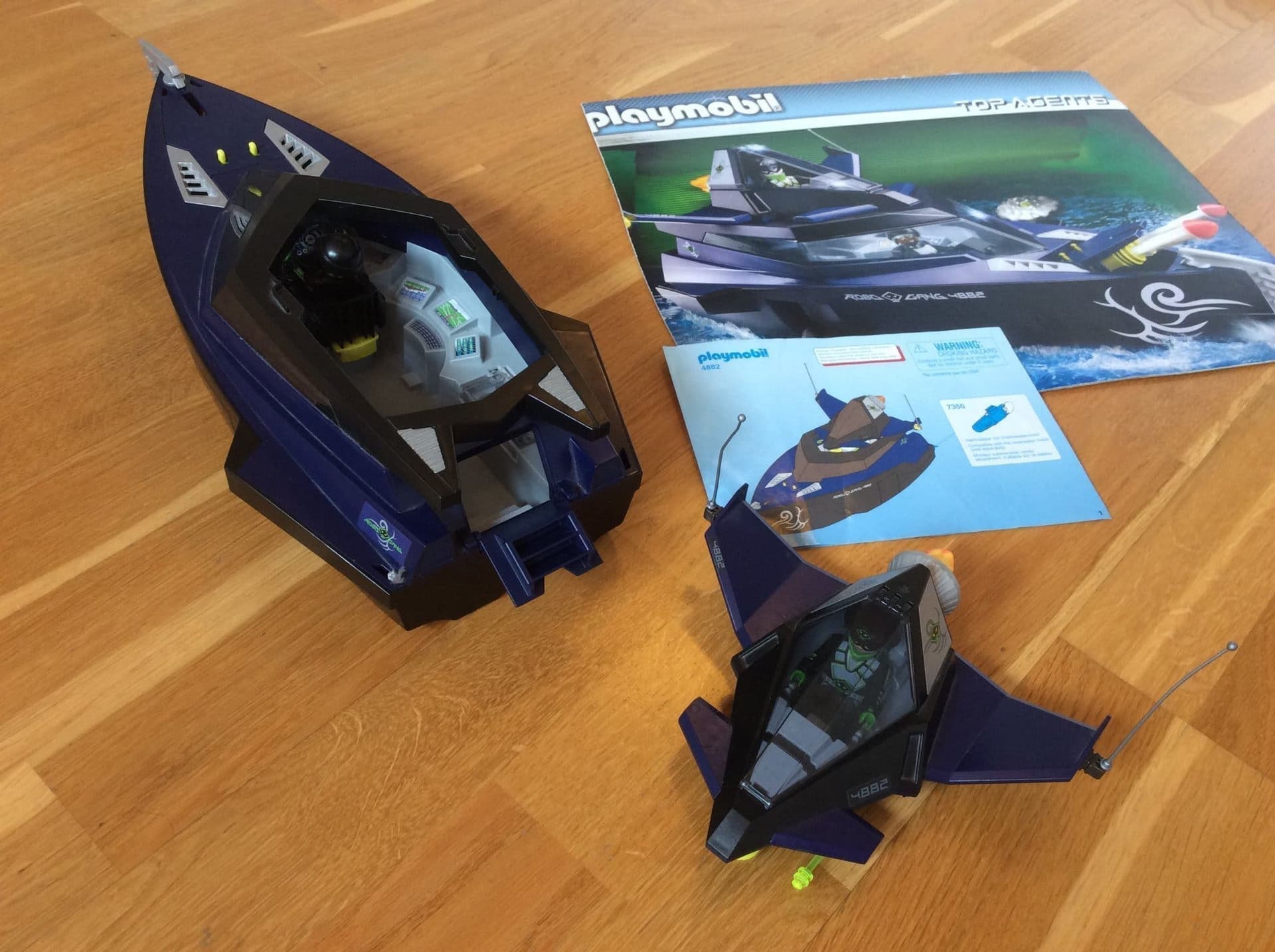 Top Agents båt med flygplan mm, Playmobil