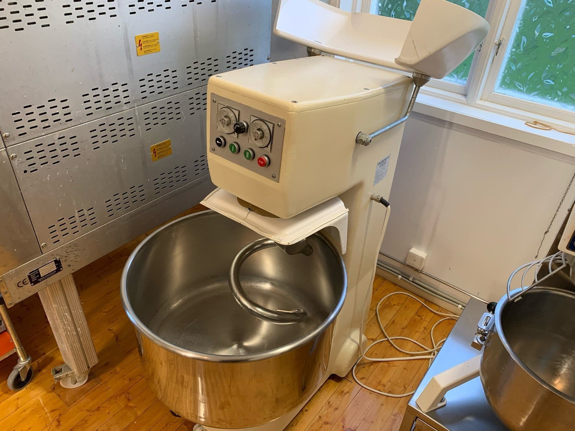 ERKA SR70 Degmaskin / Degblandare 4 kW – Tysk industrikvalitet.