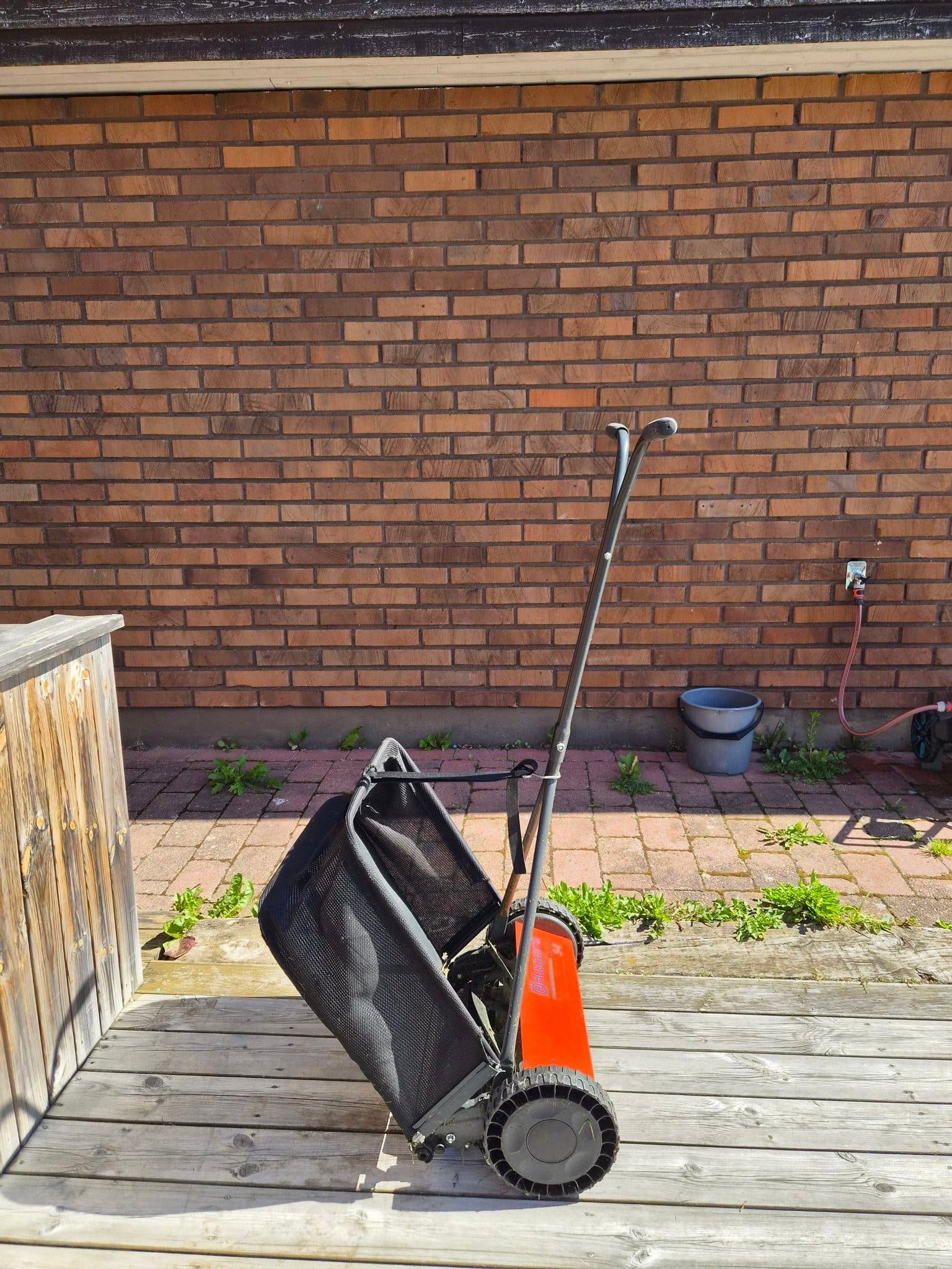 Husqvarna Exclusive 34 handgräsklippare