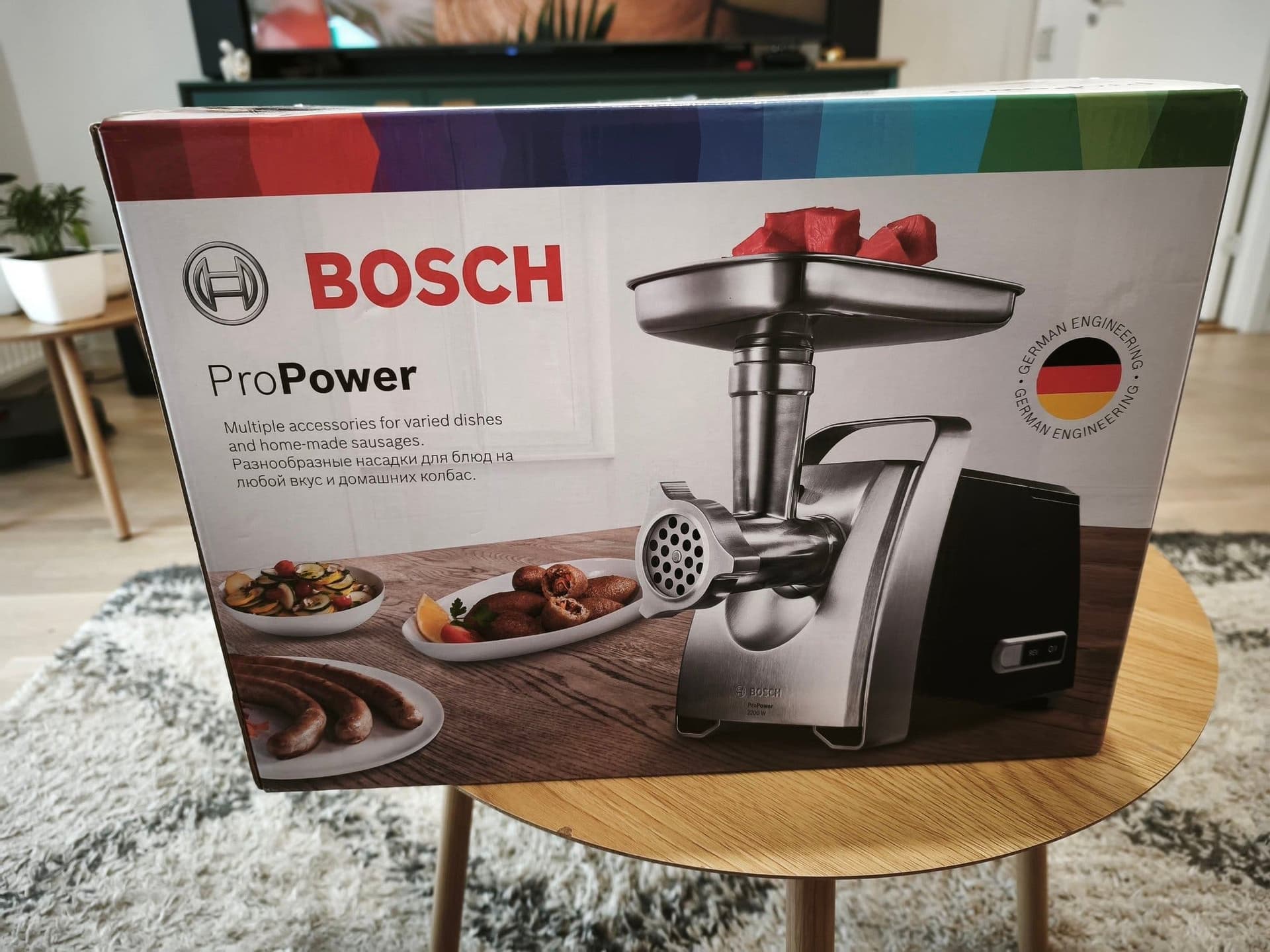 Bosch ProPower Köttkvarn MFW68640 (2200W) - Helt Ny i kartong!