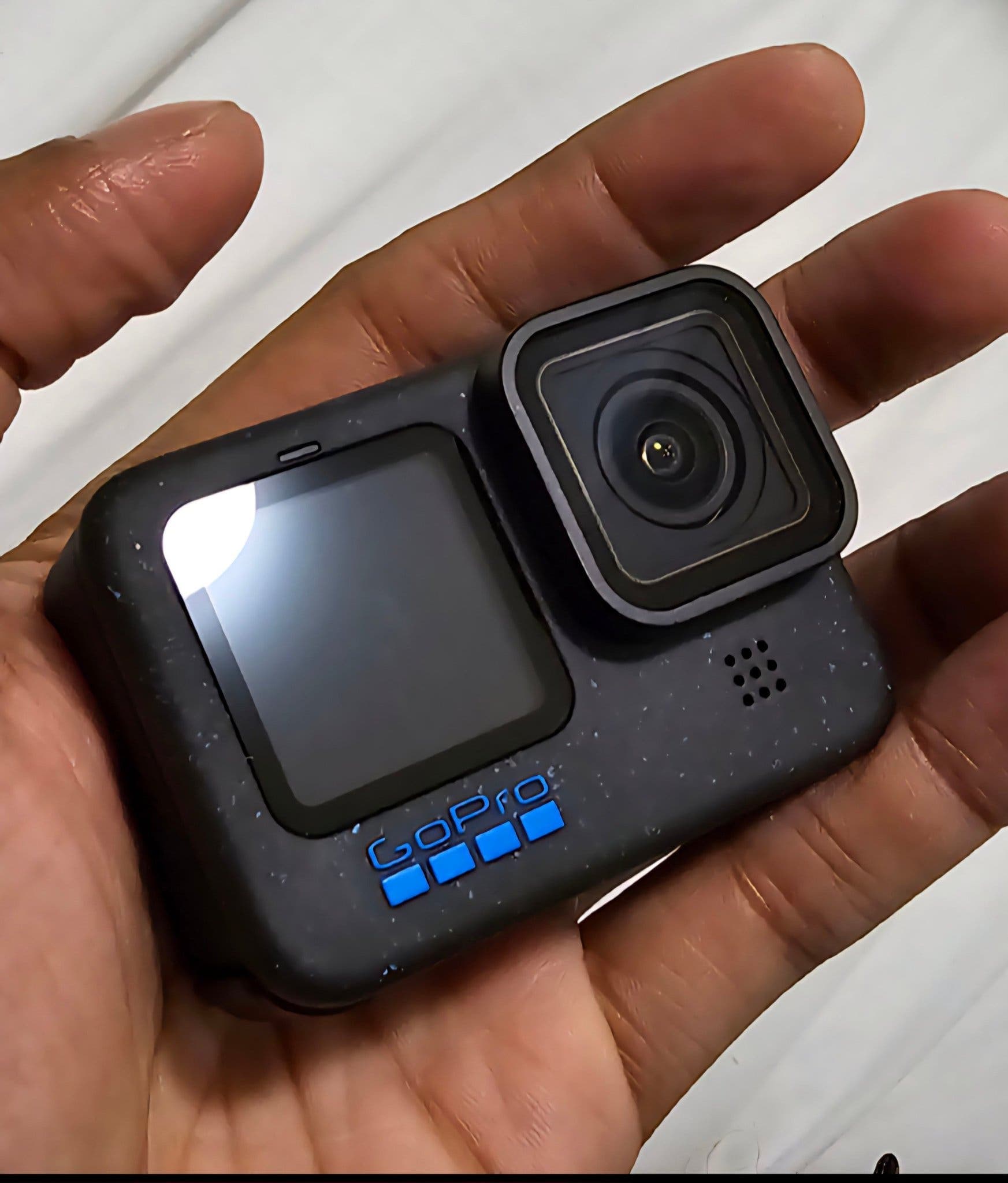 GoPro HERO12 Black – Komplett Bundle (Nyskick!)