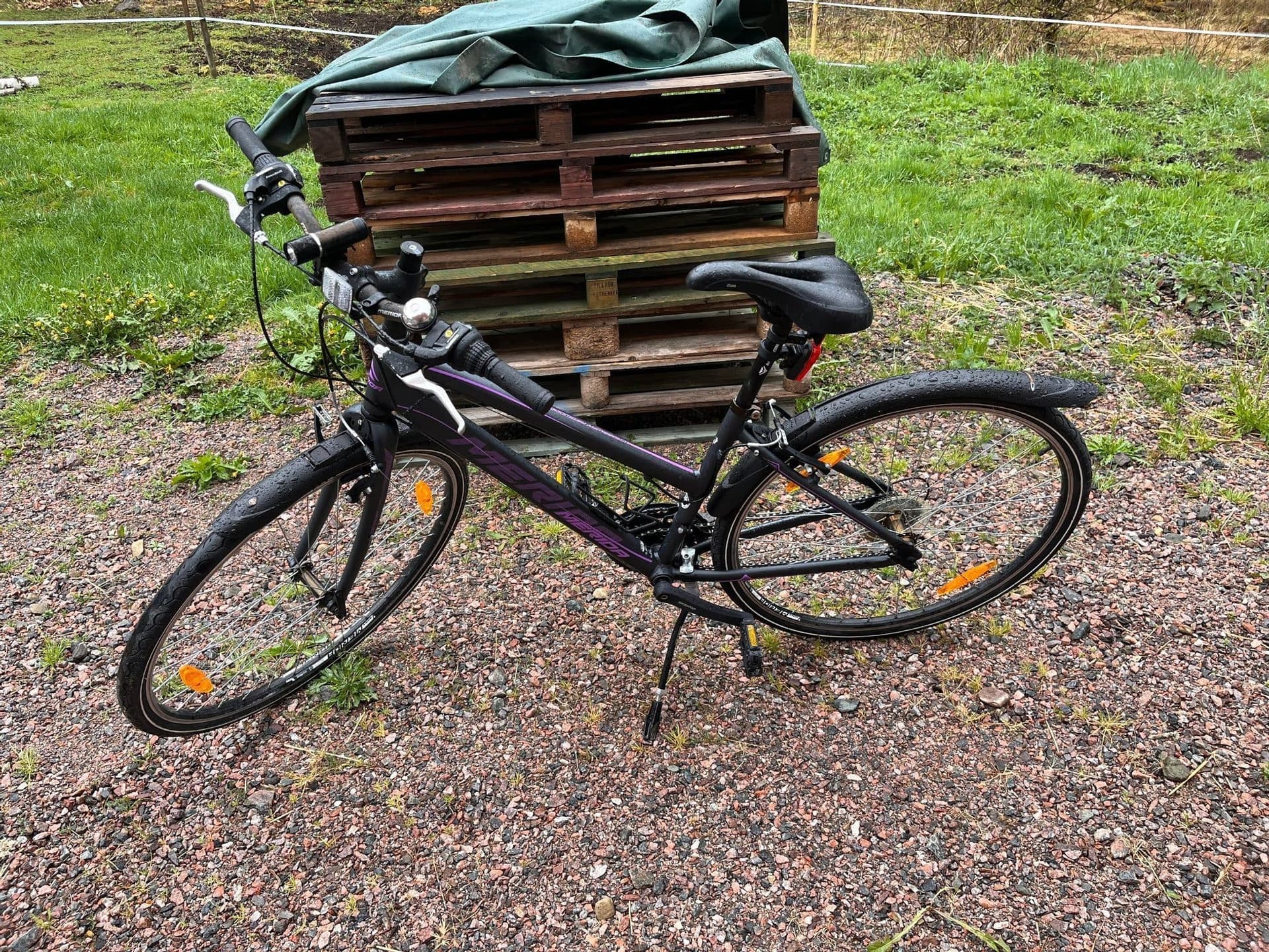 Merida Cykel med Shimano RevoShift, 46 cm ram, 28 tum hjul