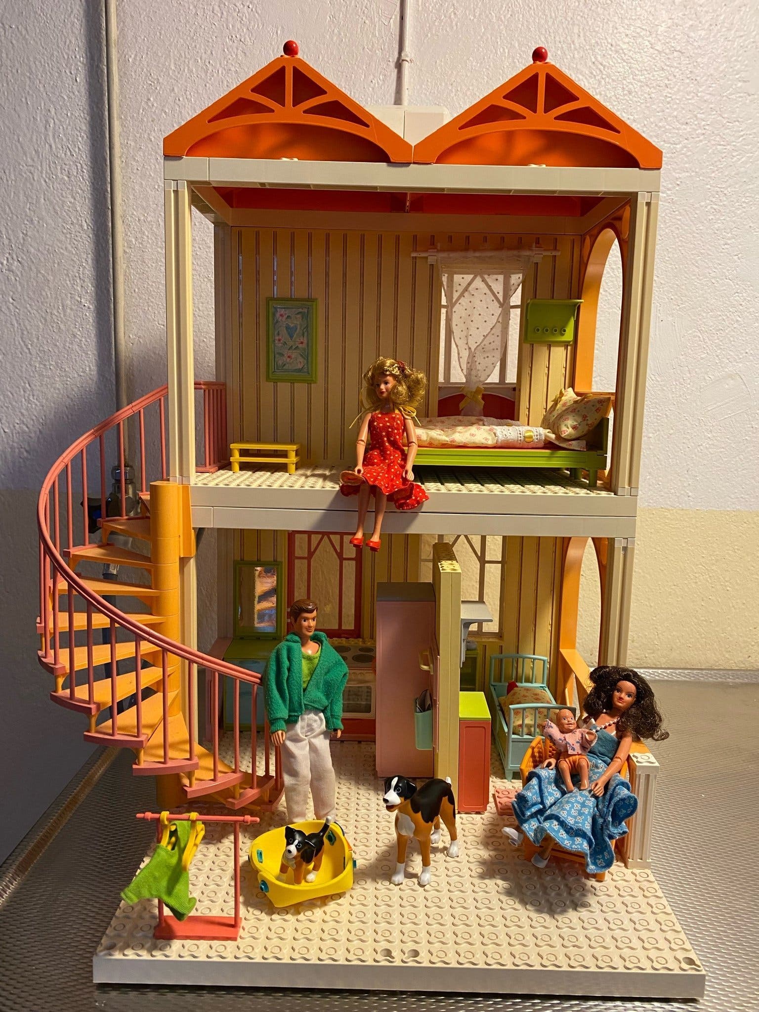 LEGO Paradisa Dockhus med figurer och tillbehör