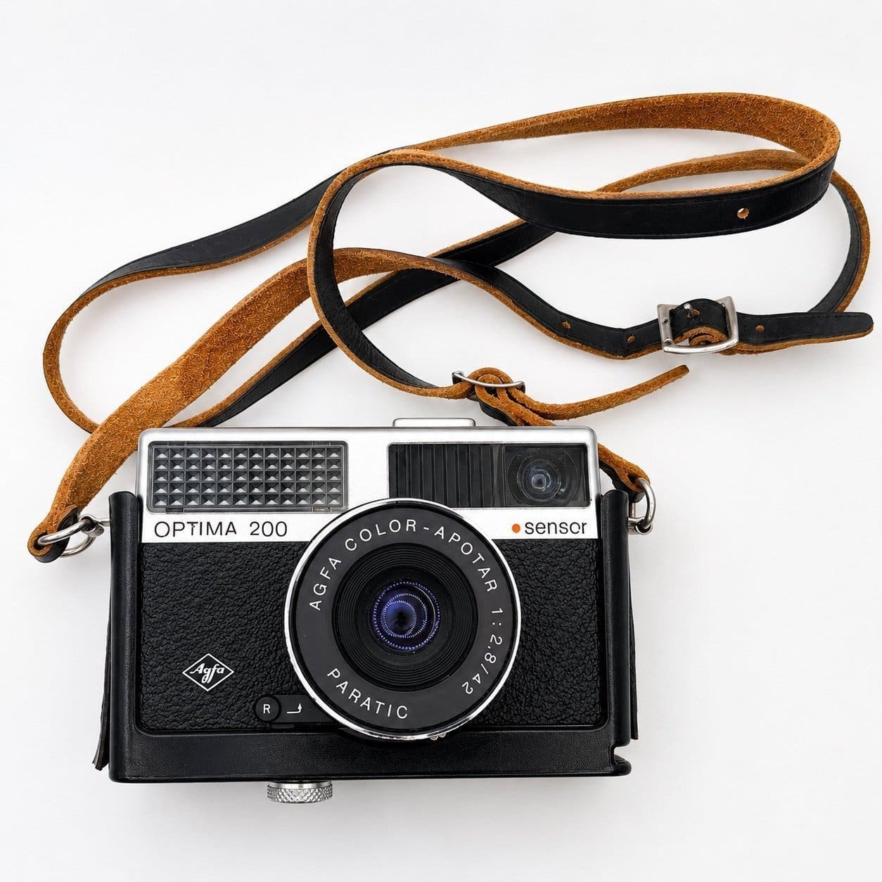 Agfa Optima 200 Sensor – Vintage kamera med läderrem