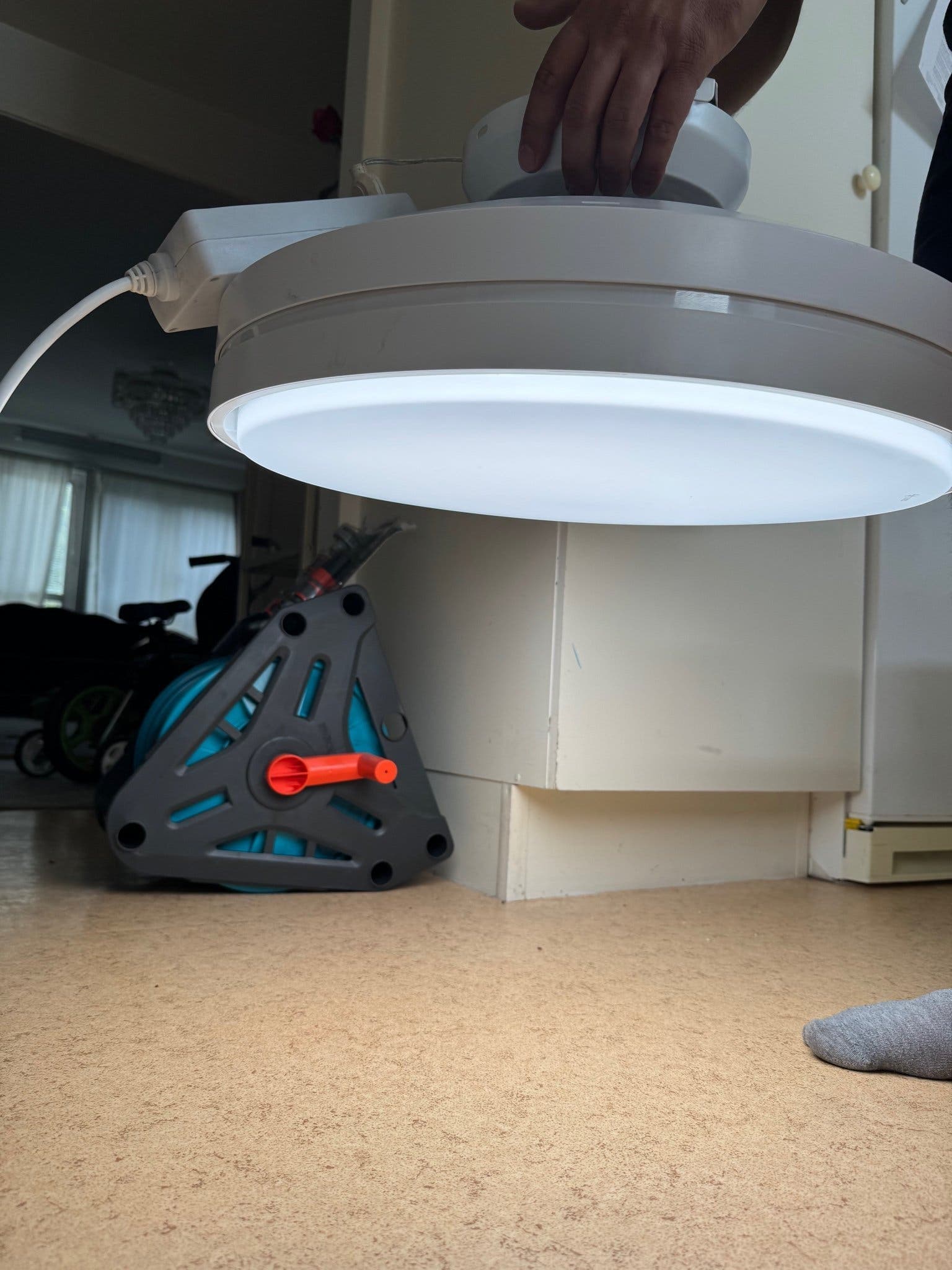 LED Taklampa med inbyggd fläkt – Fjärrkontroll – Kallt och varmt ljus