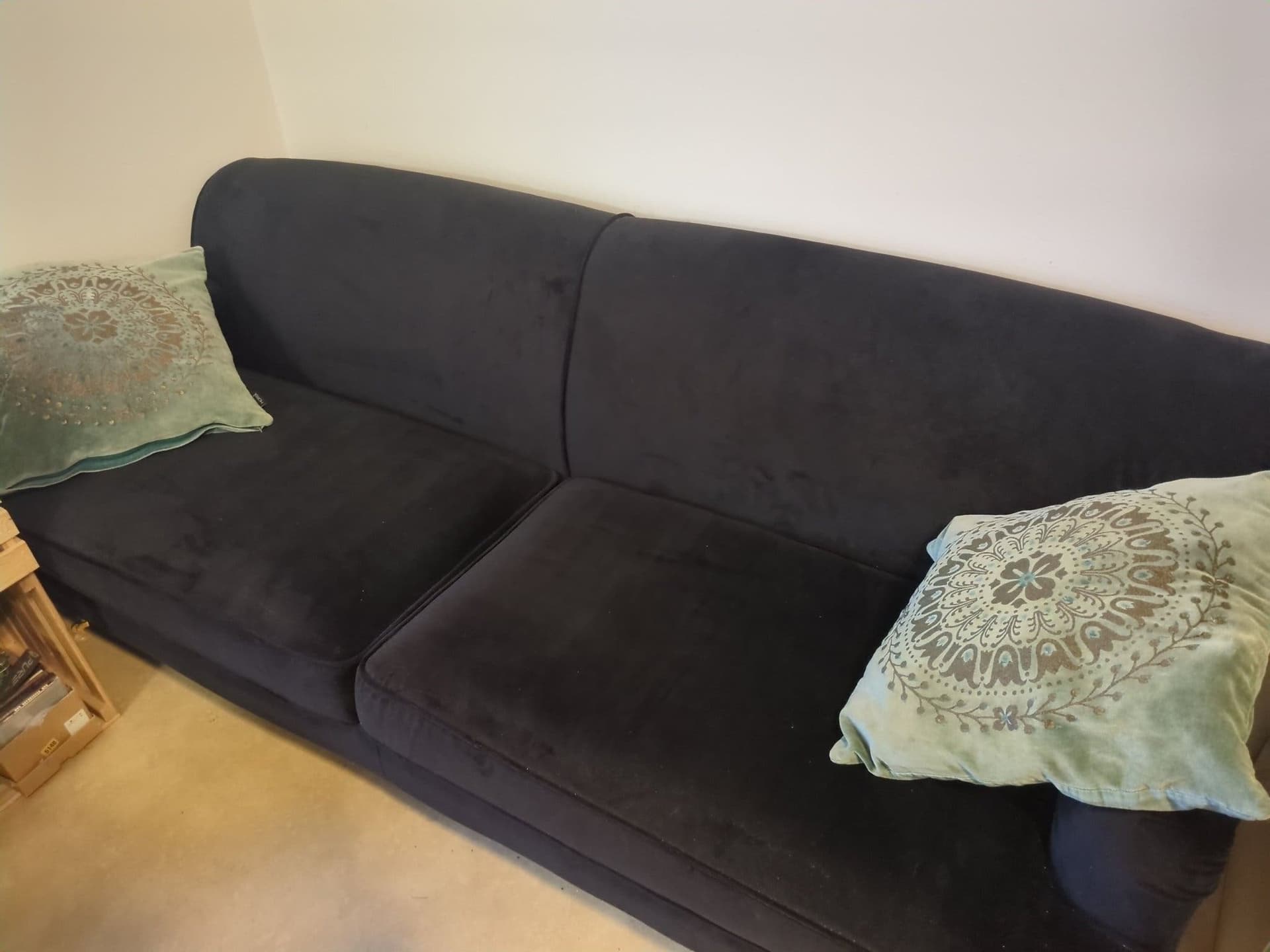 Skönaste soffan i Jämtland ska bort för jag behöver plats