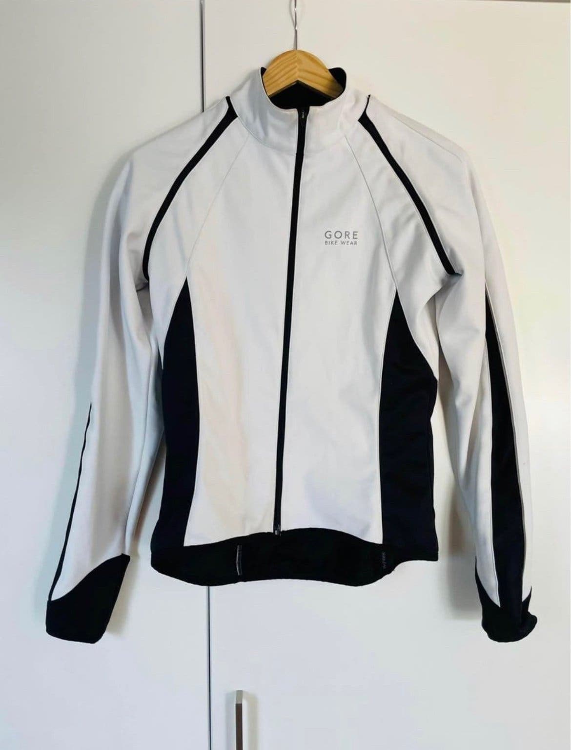 GORE cykeljacka med windstopper och avtagbara ärmar