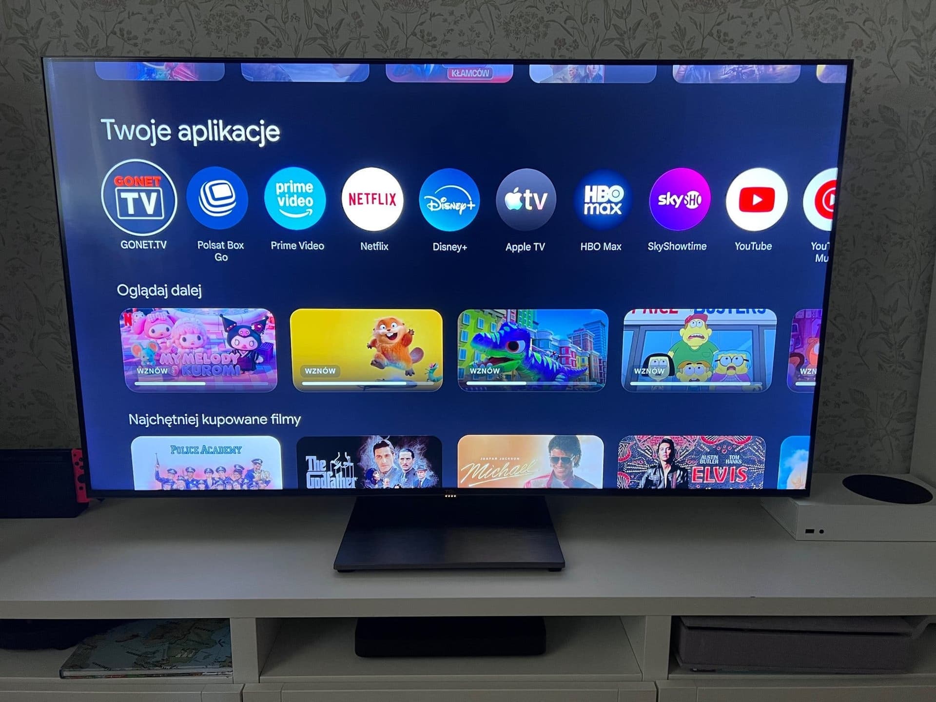 TCL 55" QLED870 4K Smart TV – 144Hz Gaming-TV i nyskick / garanti 08.2027