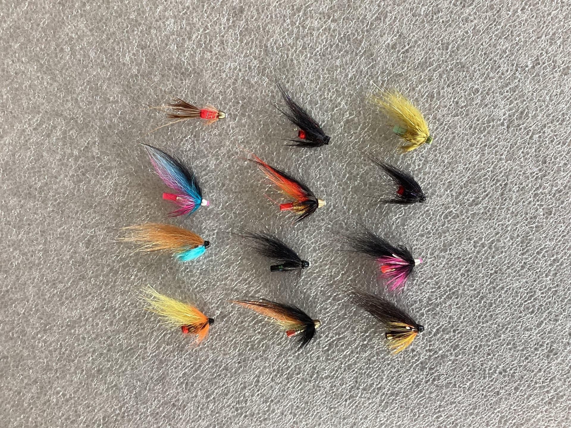 Fiskeflugor/streamers i blandade färger