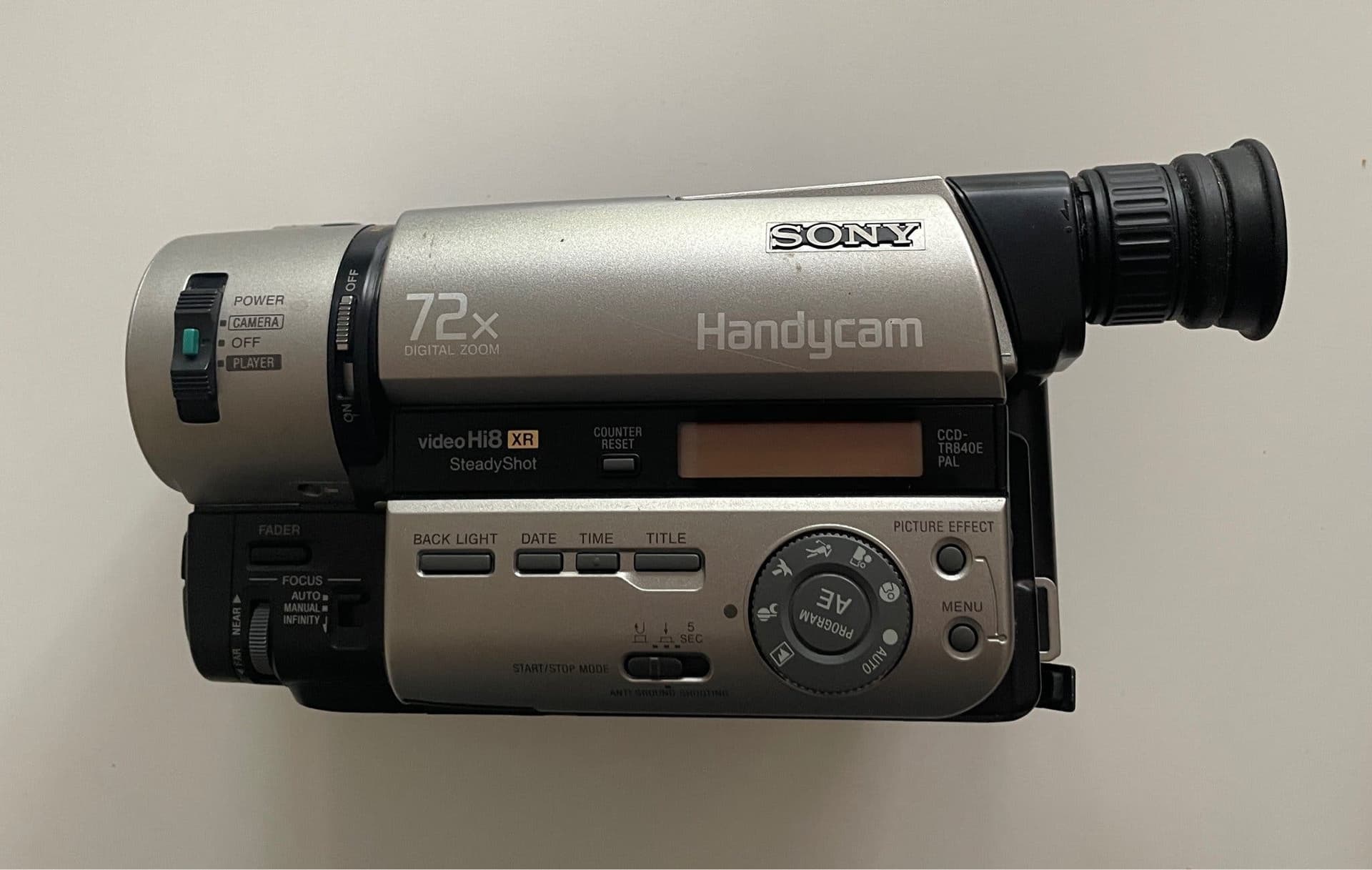 Sony CCD-TR840 - Hi8 (Hi8 och Video8