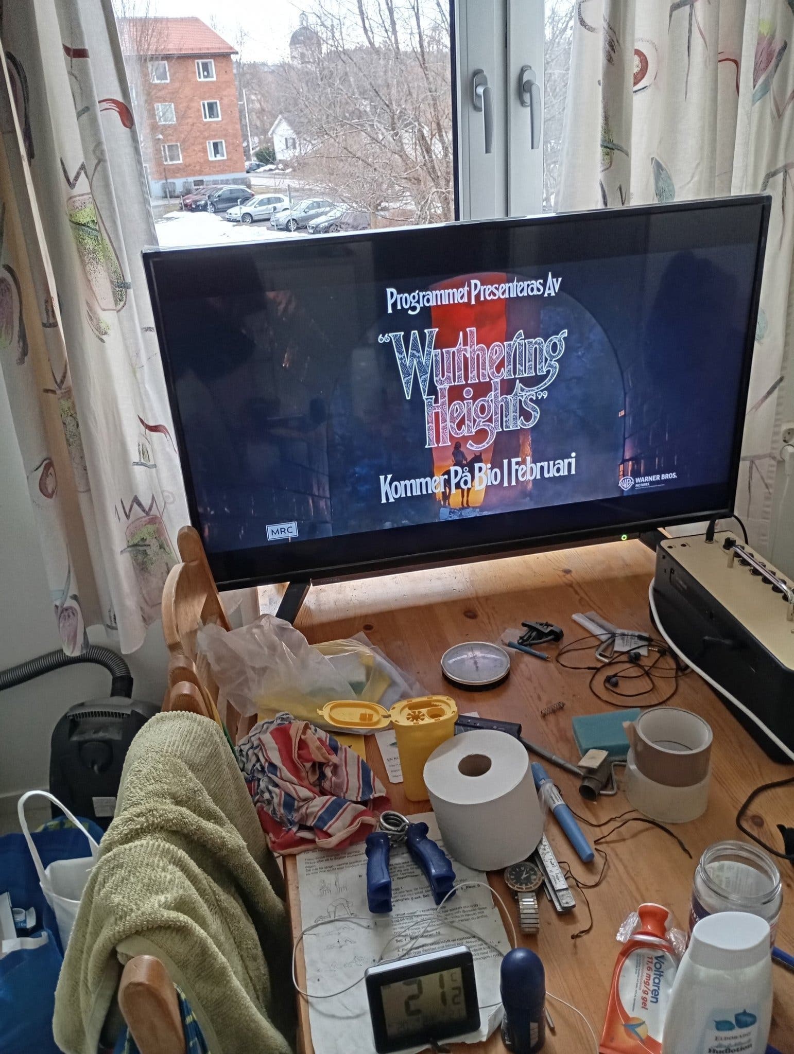 hämta säter toshiba 43LA2B63DG 43 tum led tv fint skick lite över 2 år