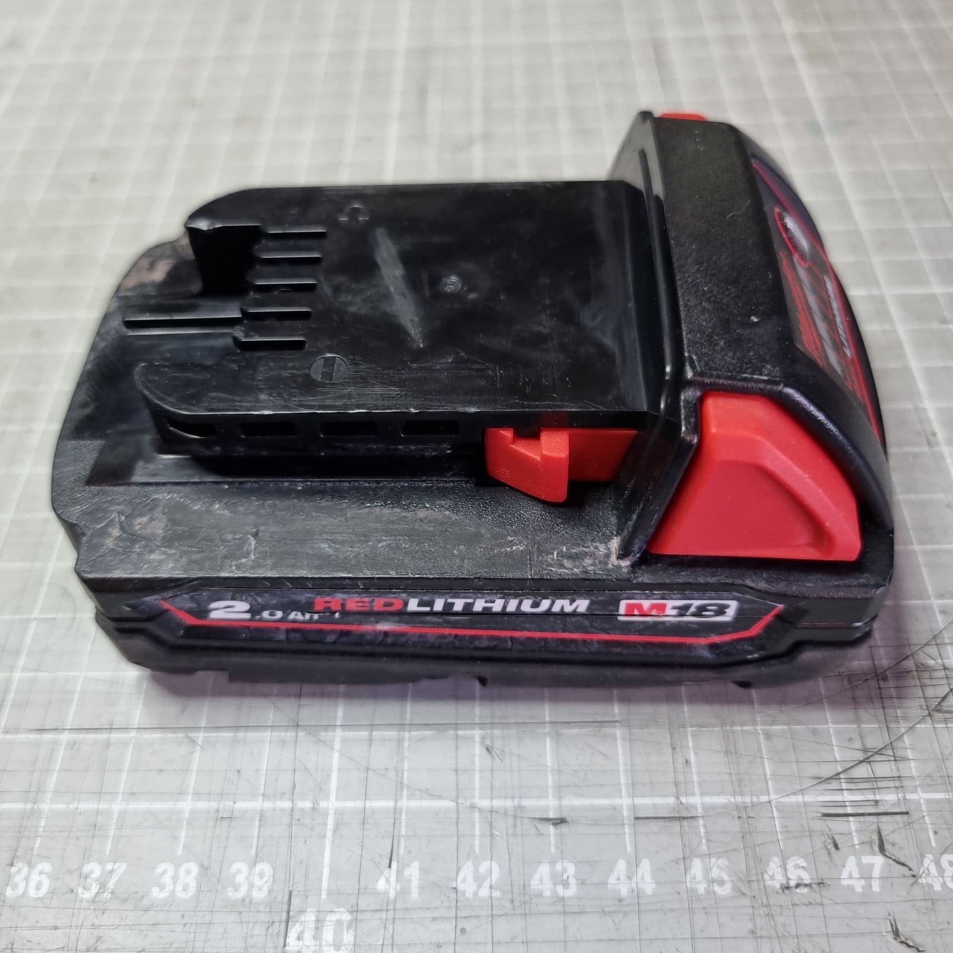 Milwaukee M18 REDLITHIUM 2.0 Ah Batteri