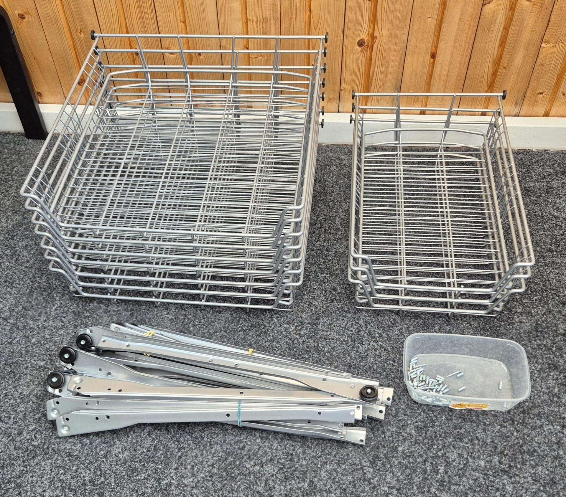 Trådbackar IKEA Utrusta med skenor för förvaring