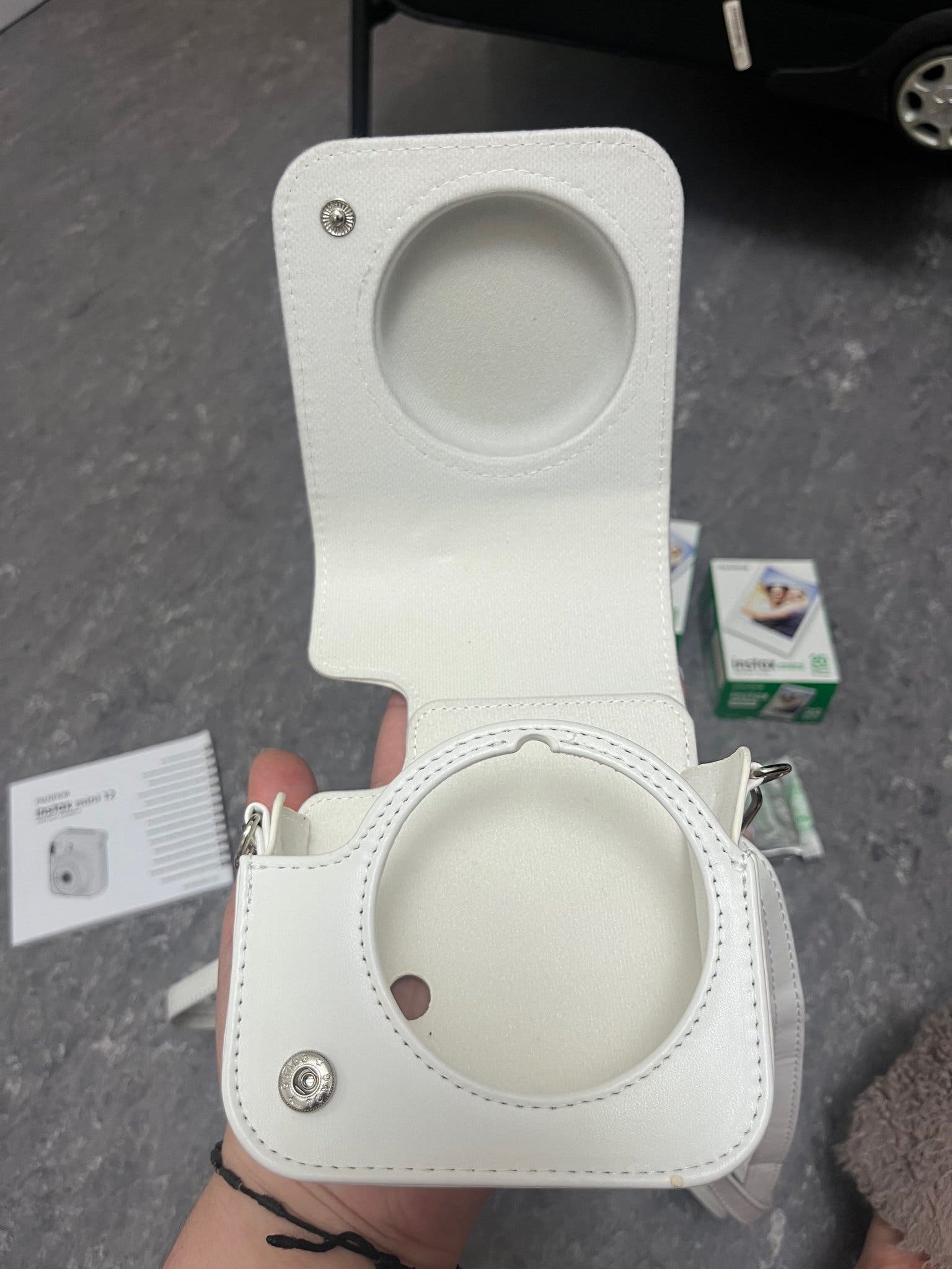 Fujifilm Instax Mini 12 Instantkamera med film
