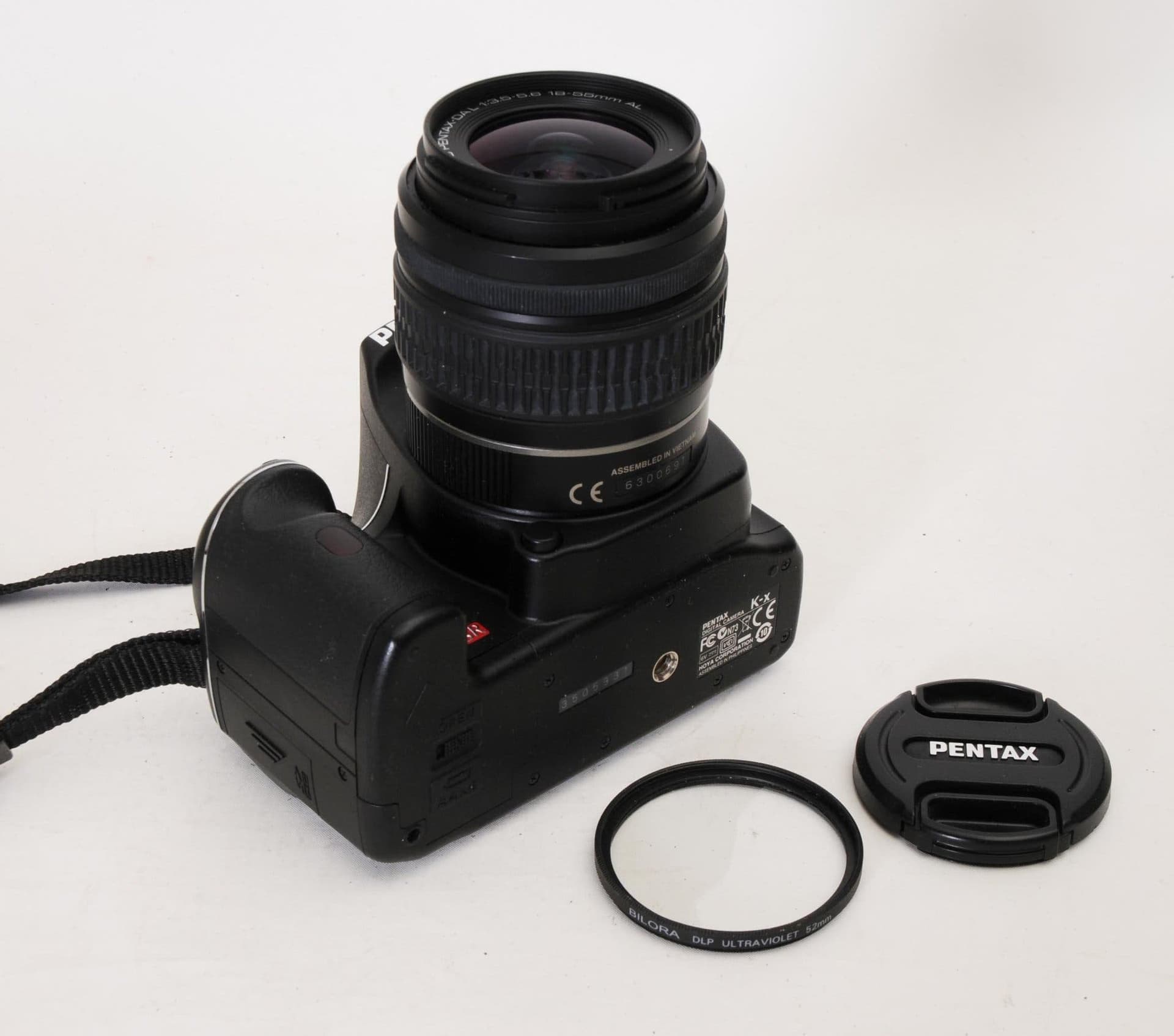 Pentax digital systemkamera K-x med två objektiv