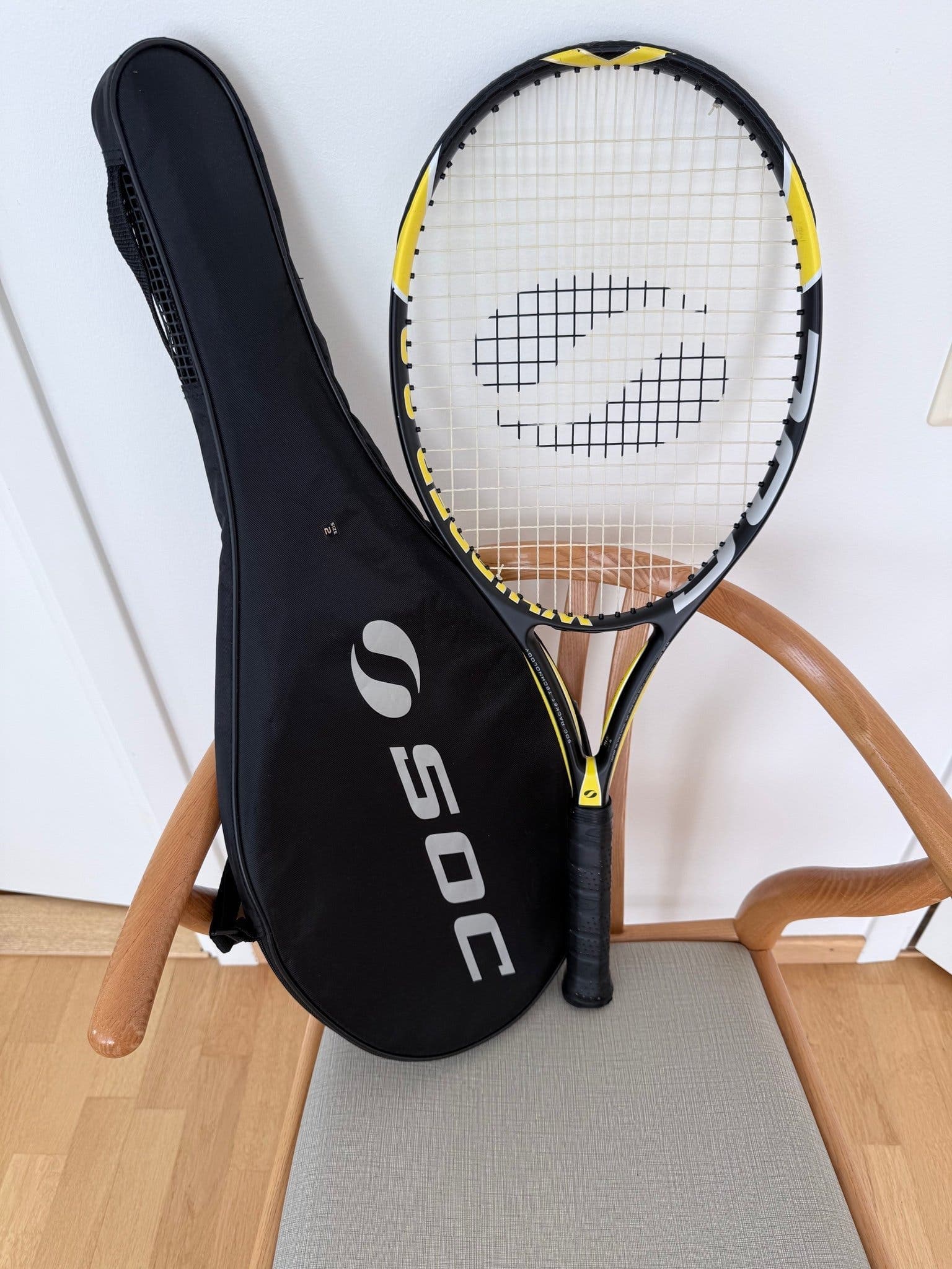 Ny SOC Tennisracket med fodral