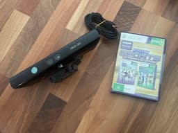 Xbox 360 Kinect Sensor med Kinect Sports Ultimate Collection