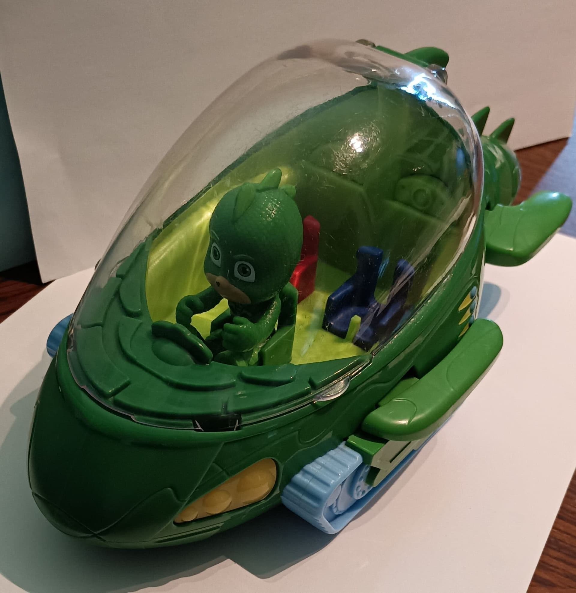 PJ Masks Gekko-fordon inklusive ljud & ljus funktion.