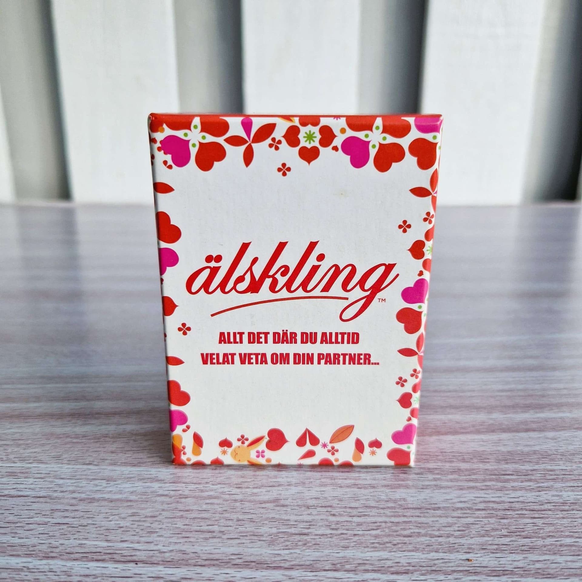 Kylskåpspoesi Älskling Pocket Card Game for Couples Complete 55 Cards