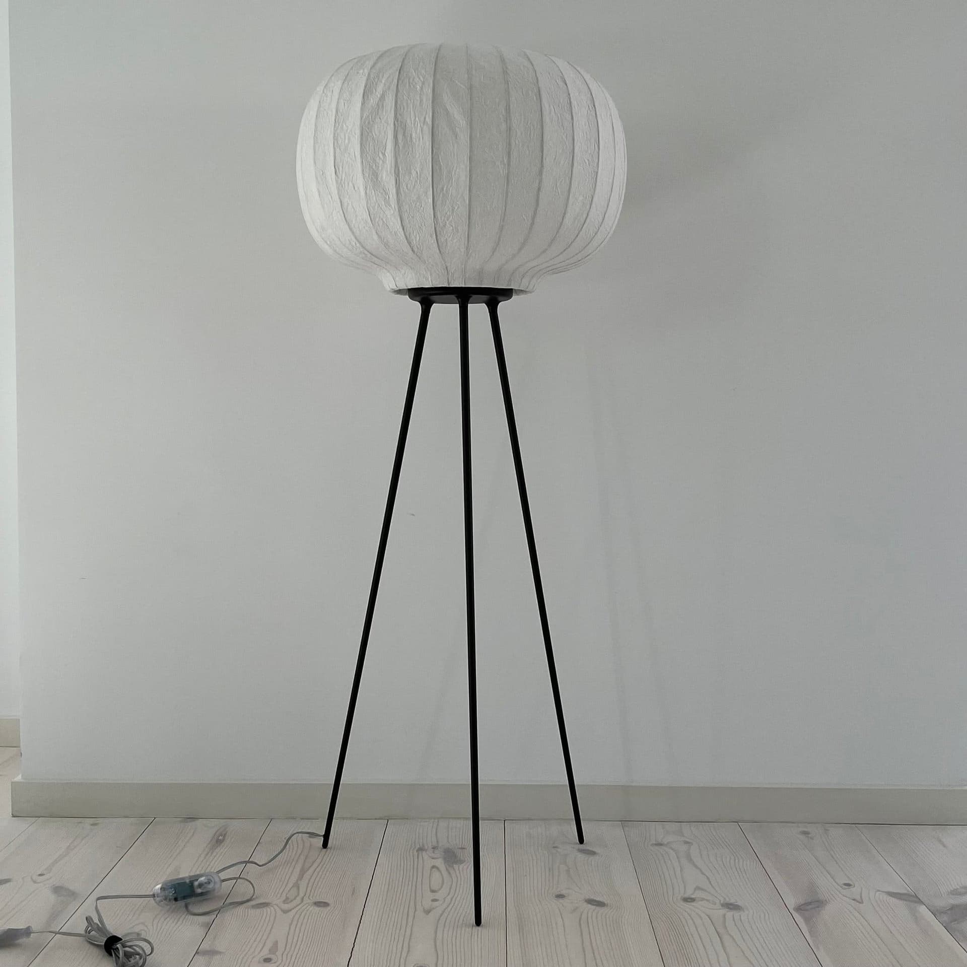 Vipp 581 Paper golvlampa 112 cm