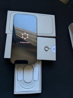 Google Pixel 9a (GrapheneOs)