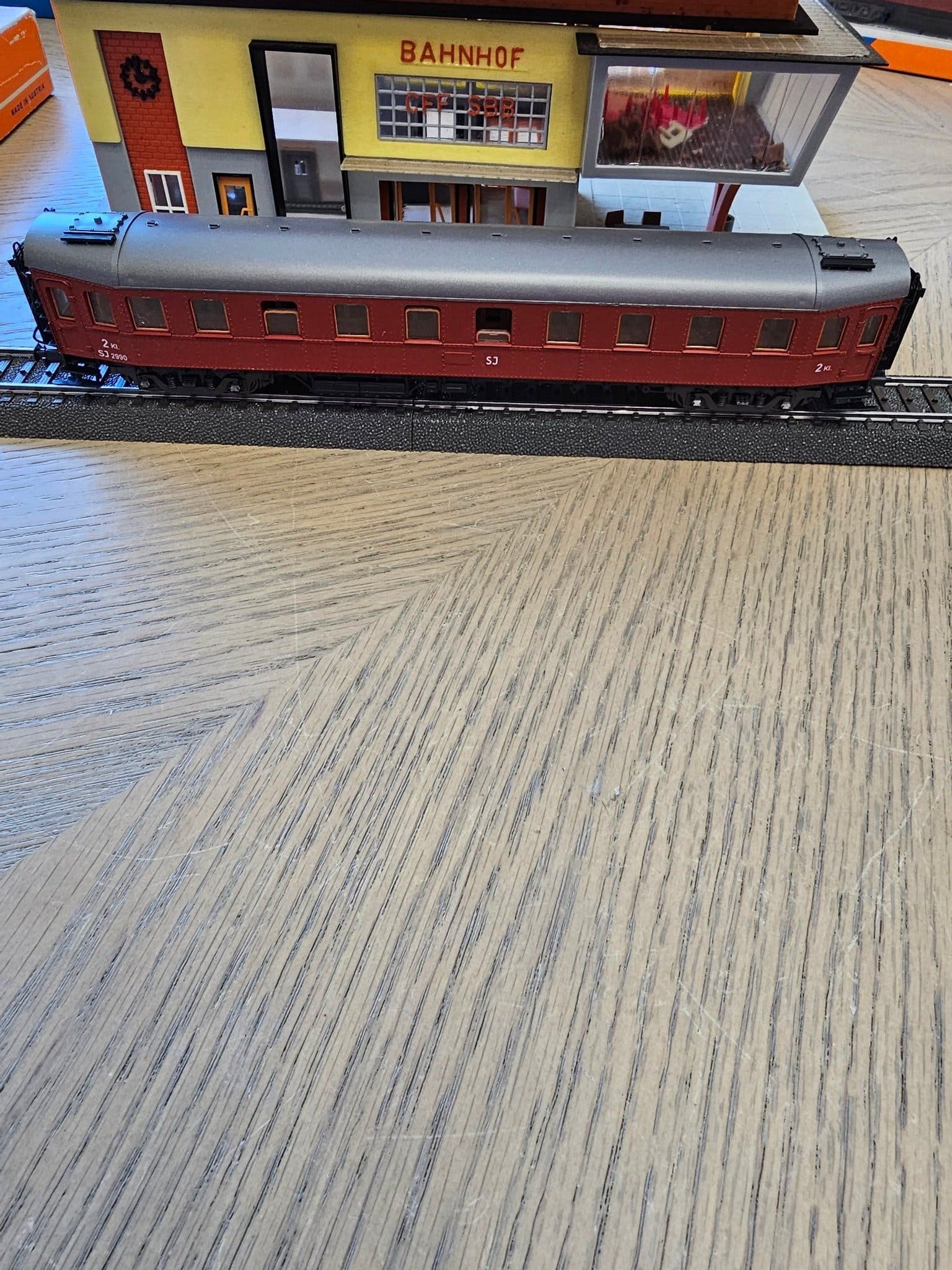 Roco H0 svensk vagn SJ 4289B med dekalark