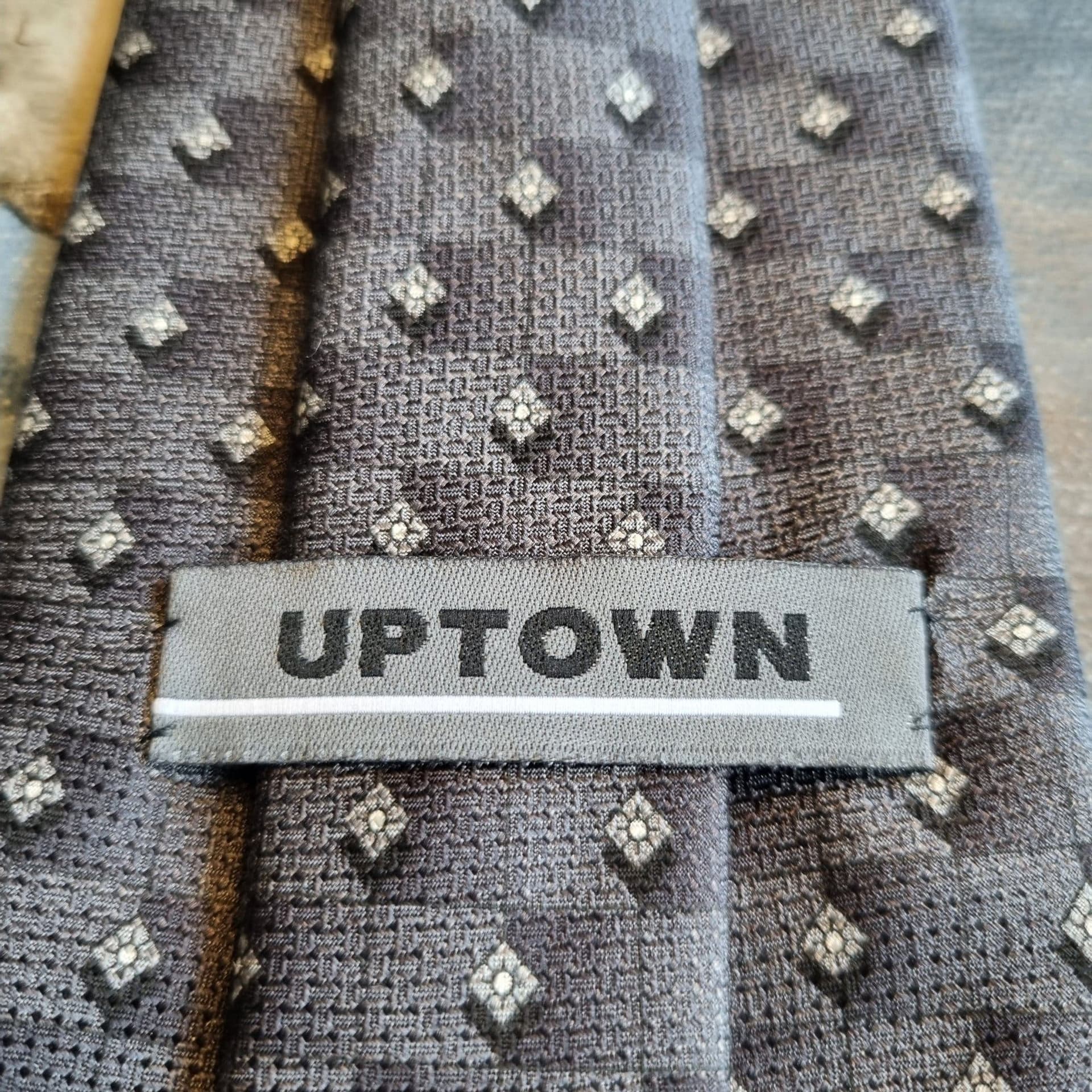 Uptown grå slips ny oanvänd