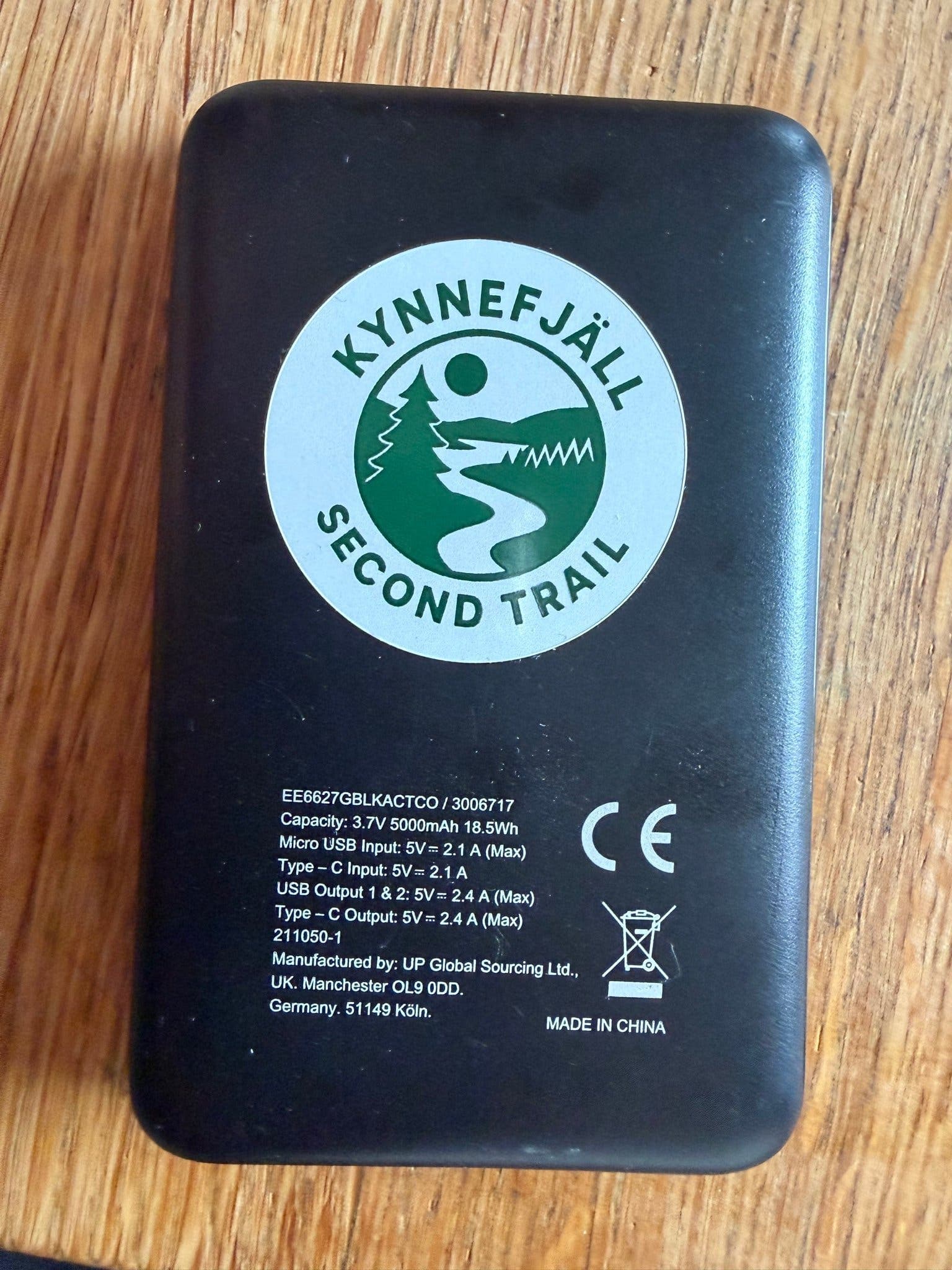 RE-LOAD Powerbank 5000mAh USB-C – kompakt modell med dubbla USB