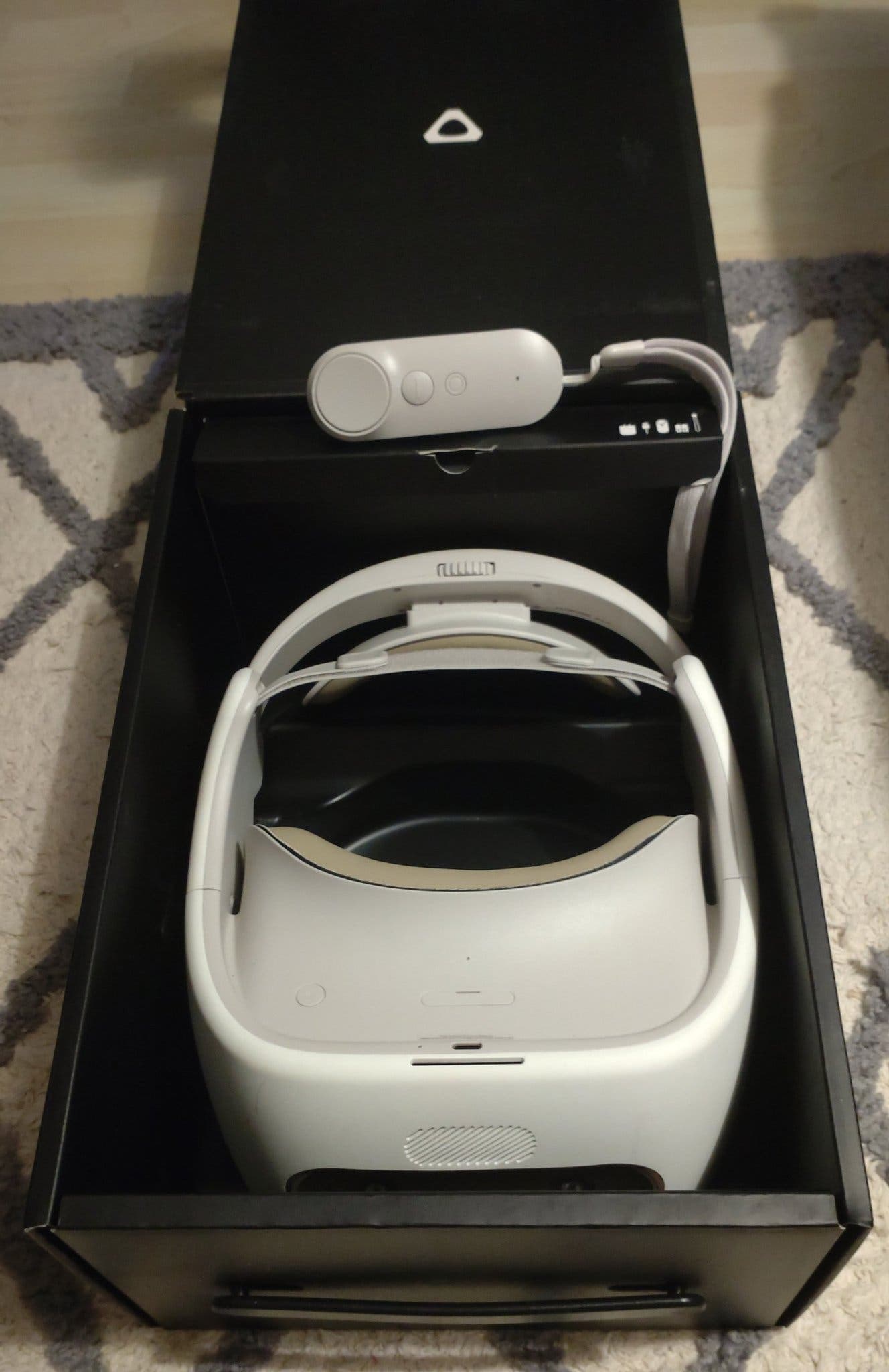 Vive Focus VR headset
